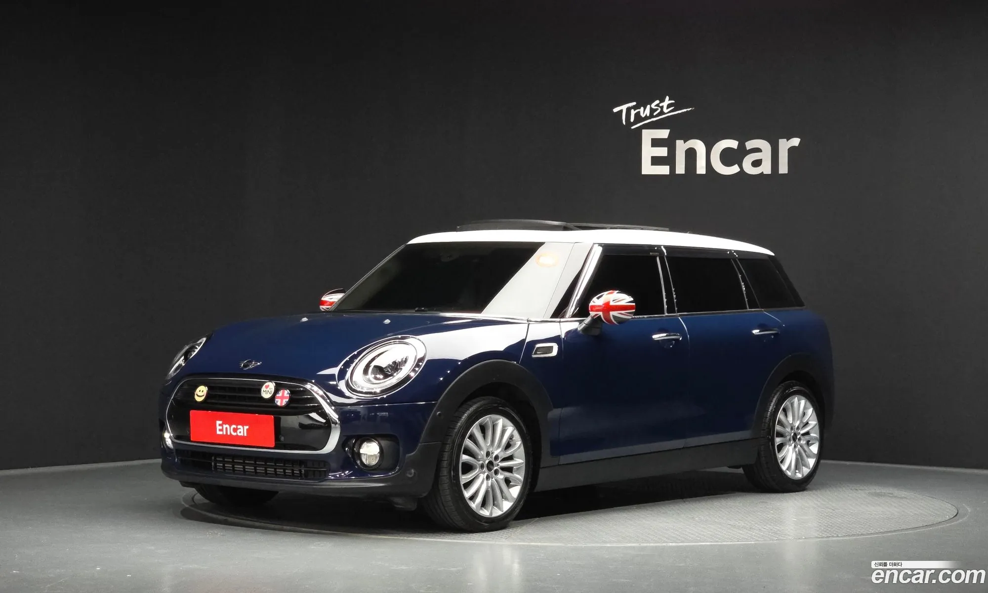 Mini Cooper Clubman 2017 WMWLN5109J2G10866 — 2