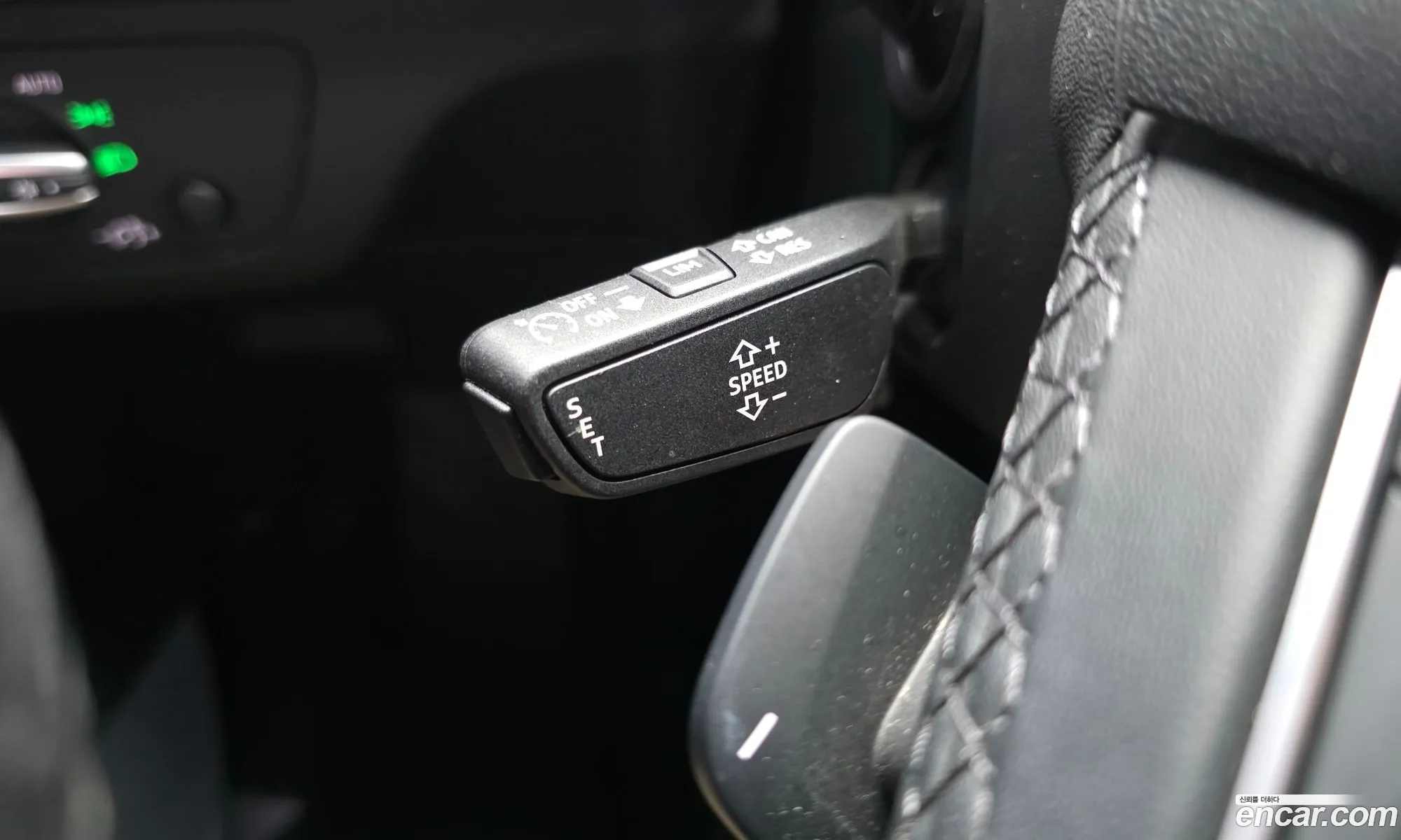 Audi Q5 2022 WAUZZZFY5N2078426 — 17