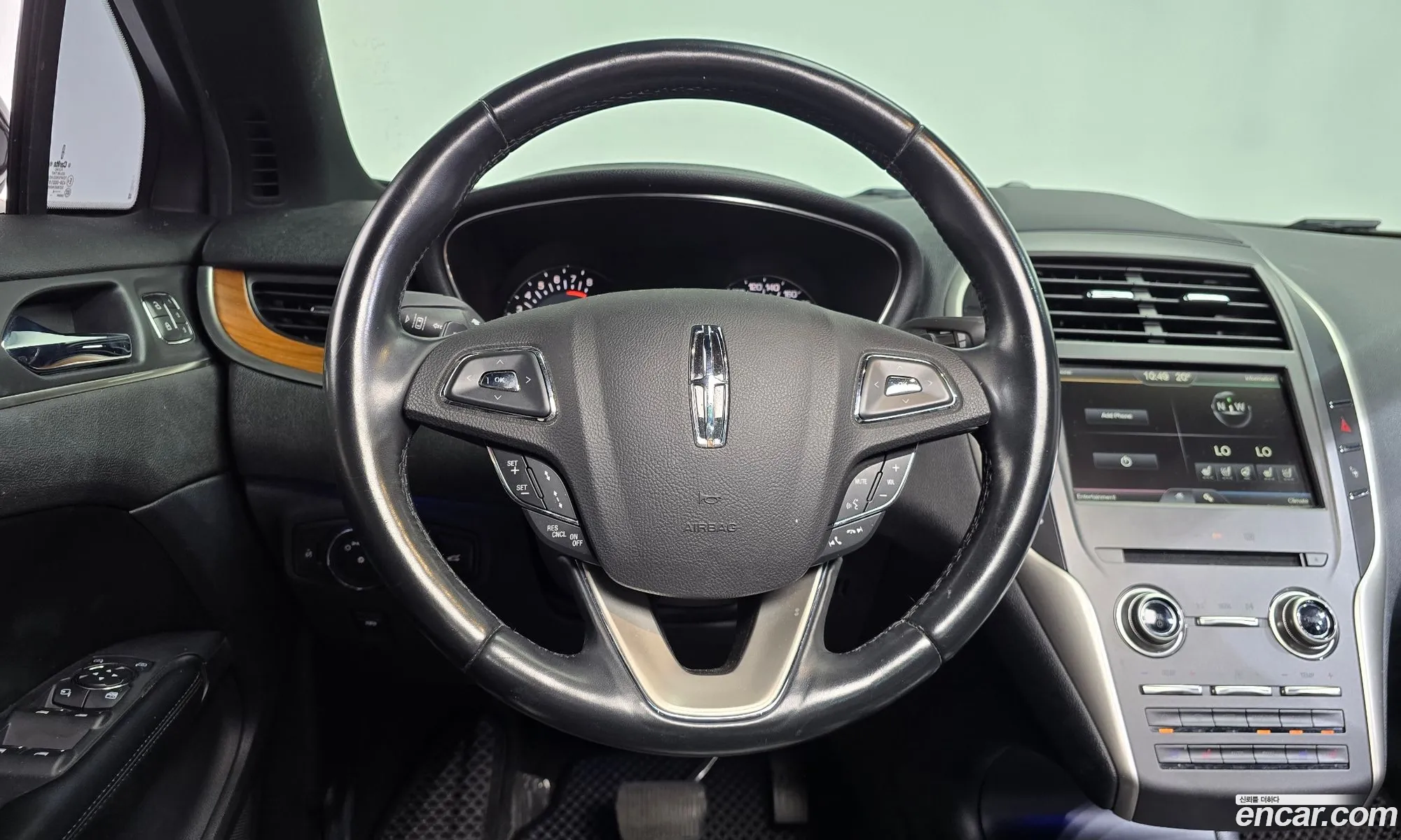 Lincoln MKC 2015 5LMCJ2A93FUJ17634 — 6