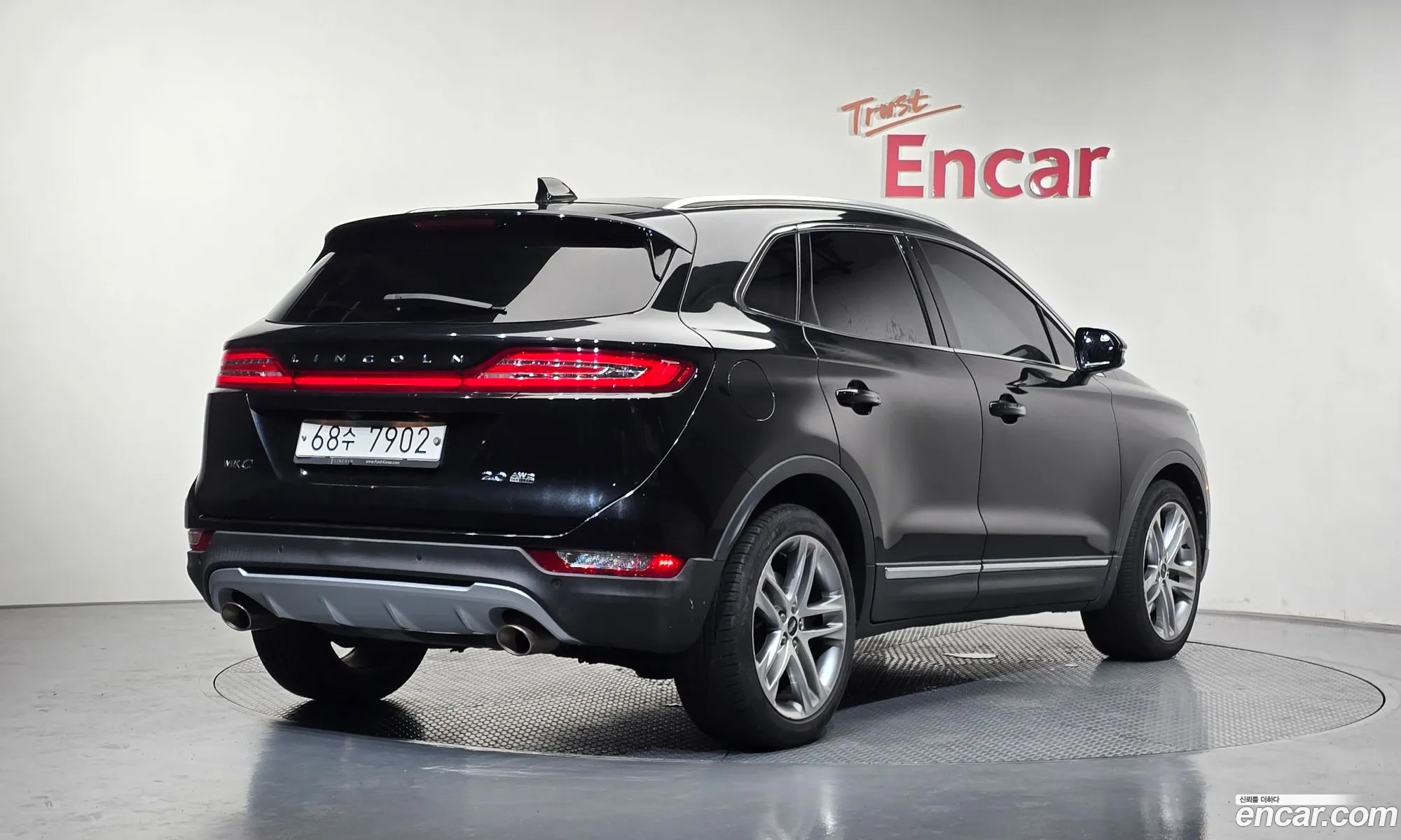 Lincoln MKC 2015 5LMCJ2A93FUJ17634 — 18