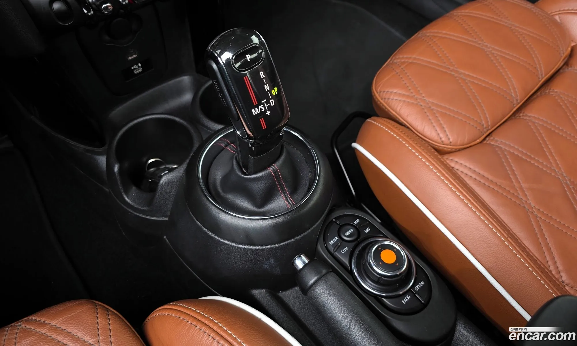 Mini Cooper S Convertible 2021 — 29