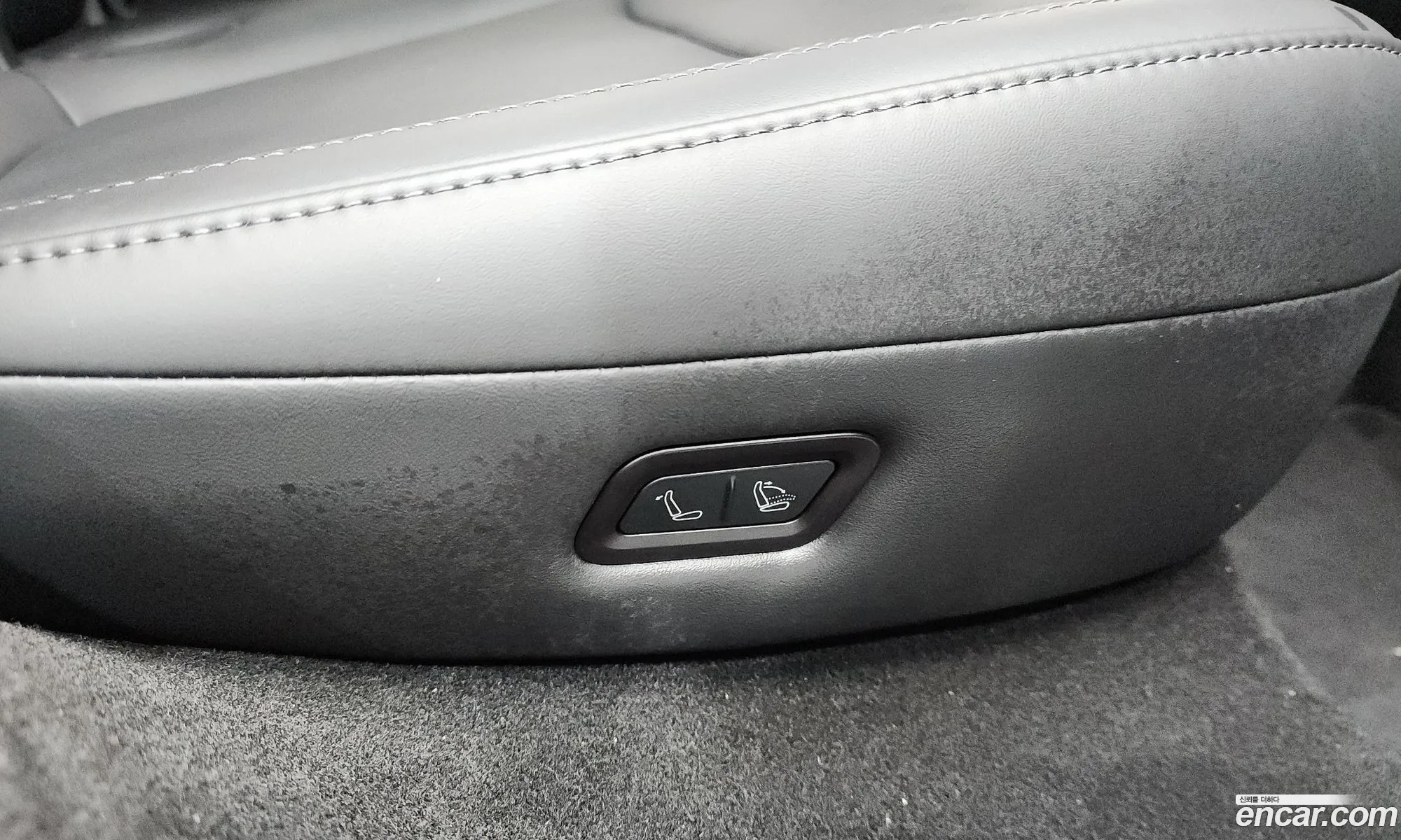 Tesla Model Y 2025 LRWYGCFJ1SC137270 — 6