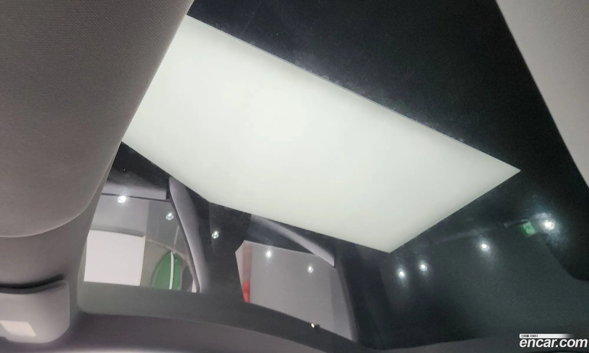 Tesla Model Y 2025 LRWYGCFJ1SC137270 — 22