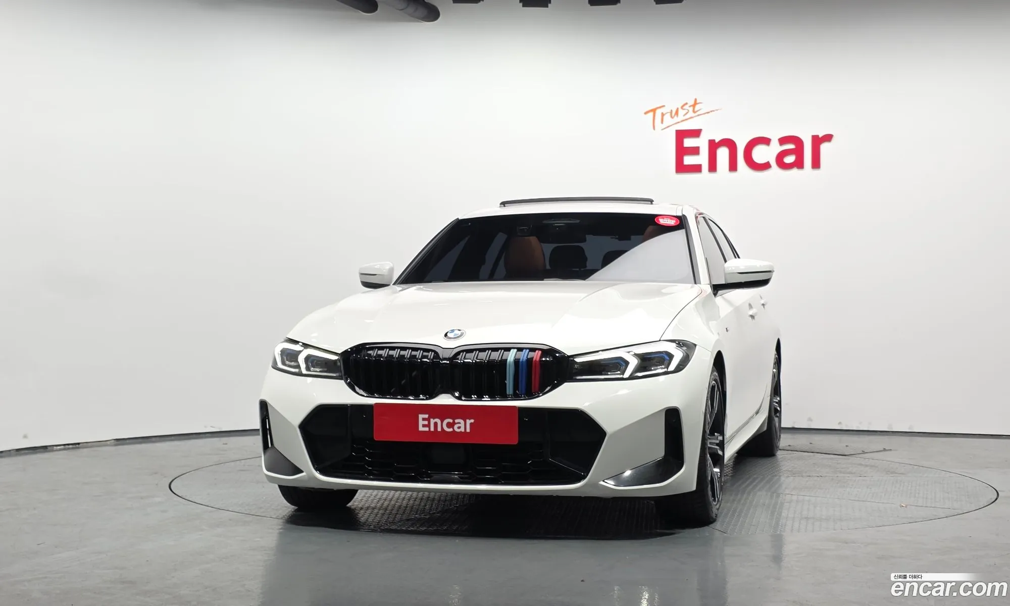 BMW 3 Series 2023 — 9