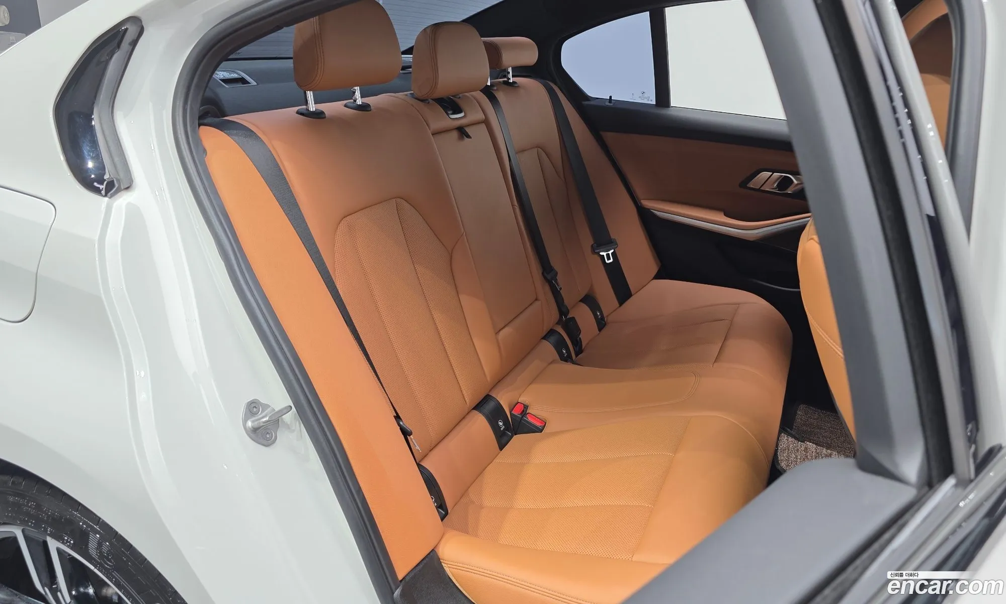 BMW 3 Series 2023 — 22