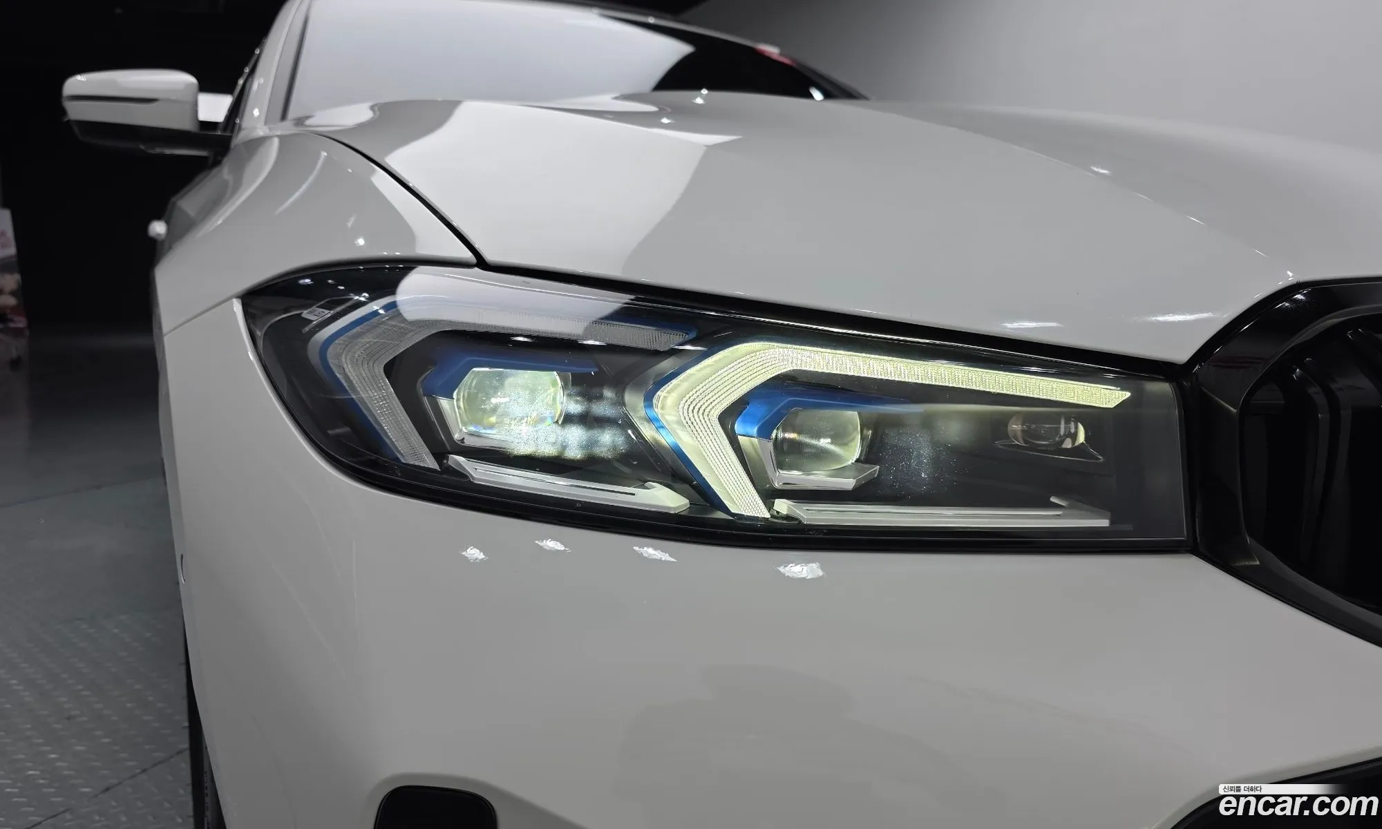 BMW 3 Series 2023 — 20