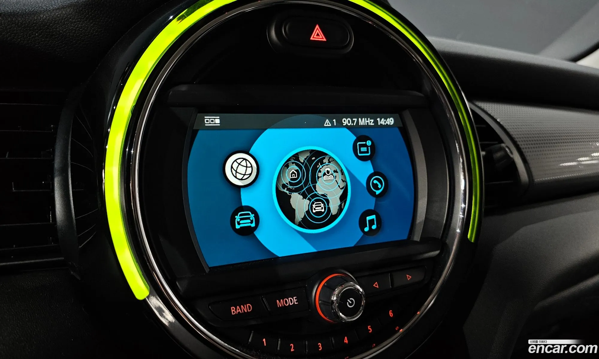 Mini Cooper 2019 WMWXV7102L2L83002 — 8