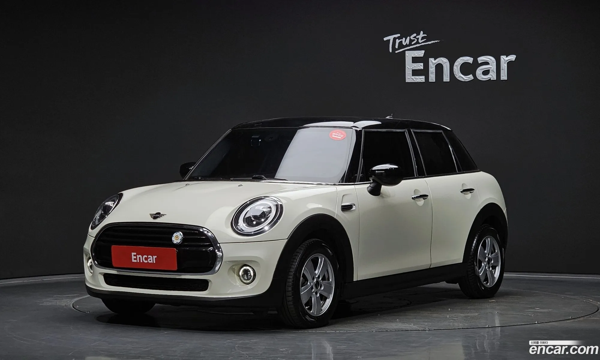 Mini Cooper 2019 WMWXV7102L2L83002 — 5