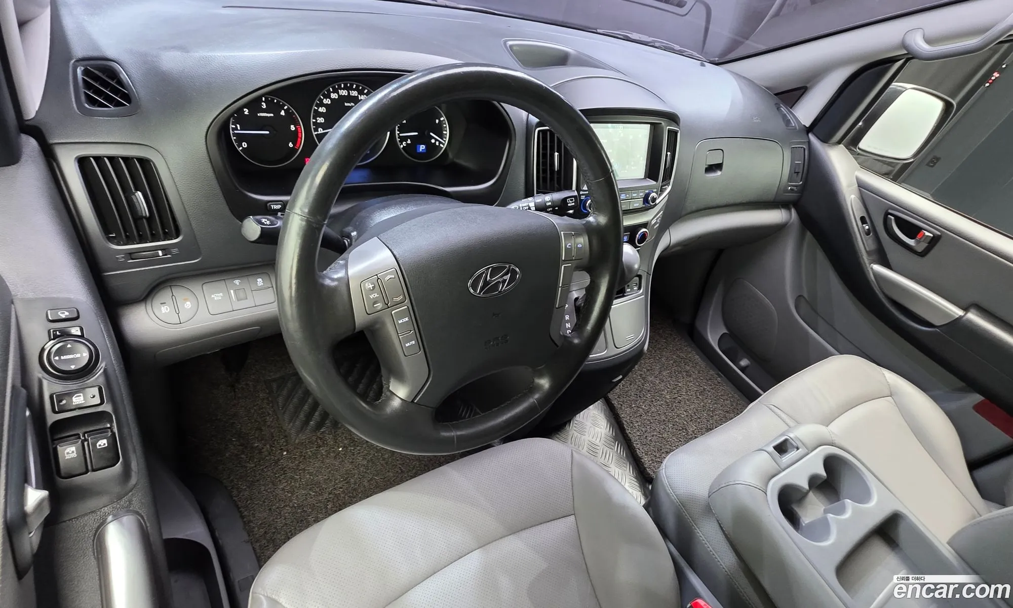 Hyundai Grand Starex 2019 — 3