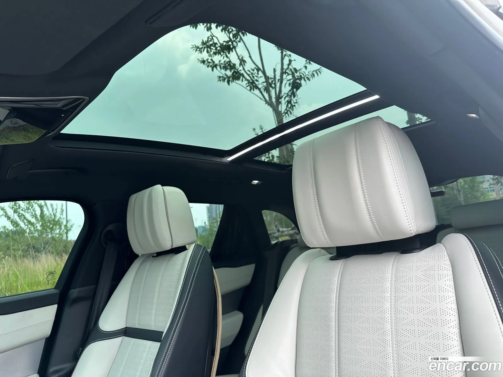 Land Rover Range Rover Velar 2021 — 8