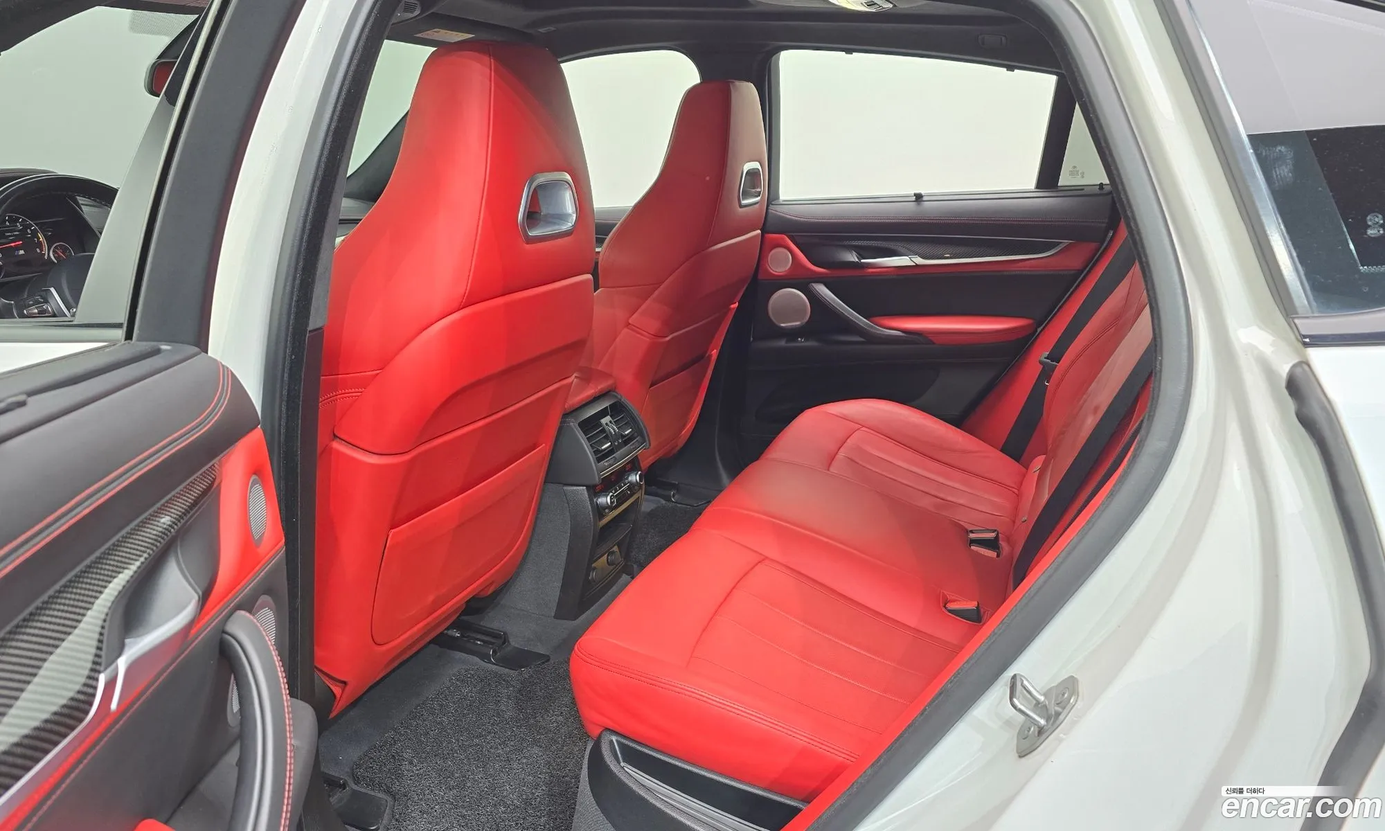 BMW X6 M 2017 11111111111111111 — 21