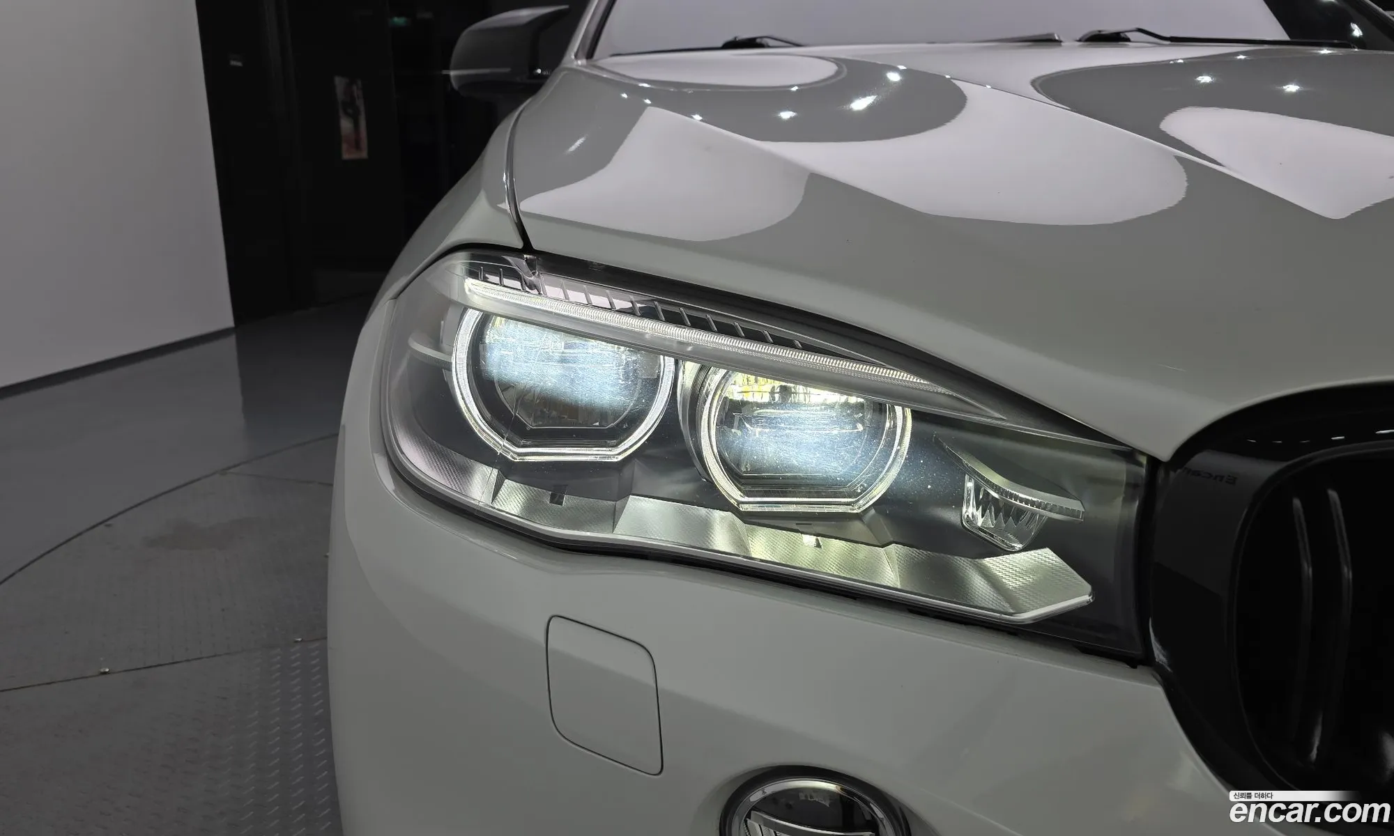 BMW X6 M 2017 11111111111111111 — 26