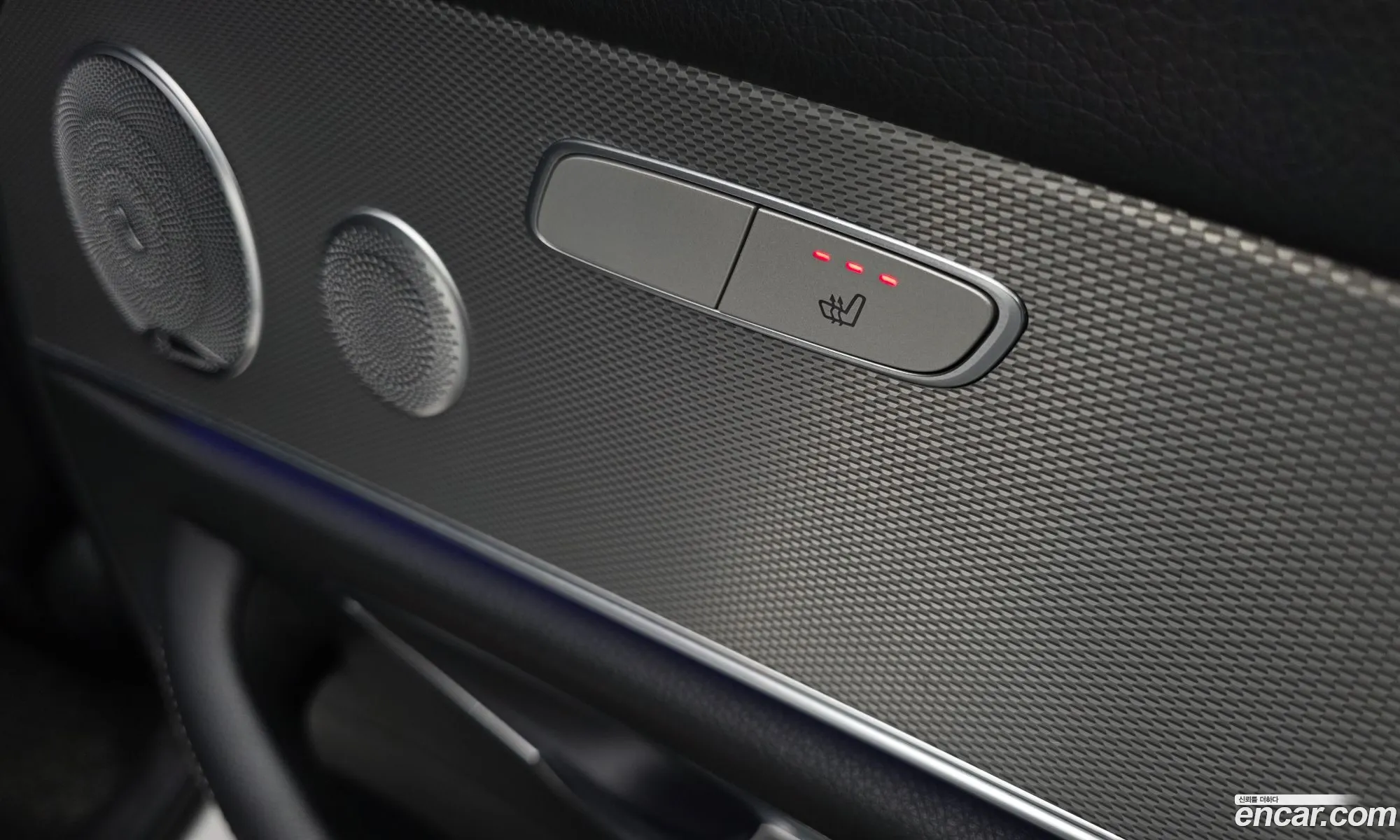 Mercedes-Benz E-Class W213 2016 — 13