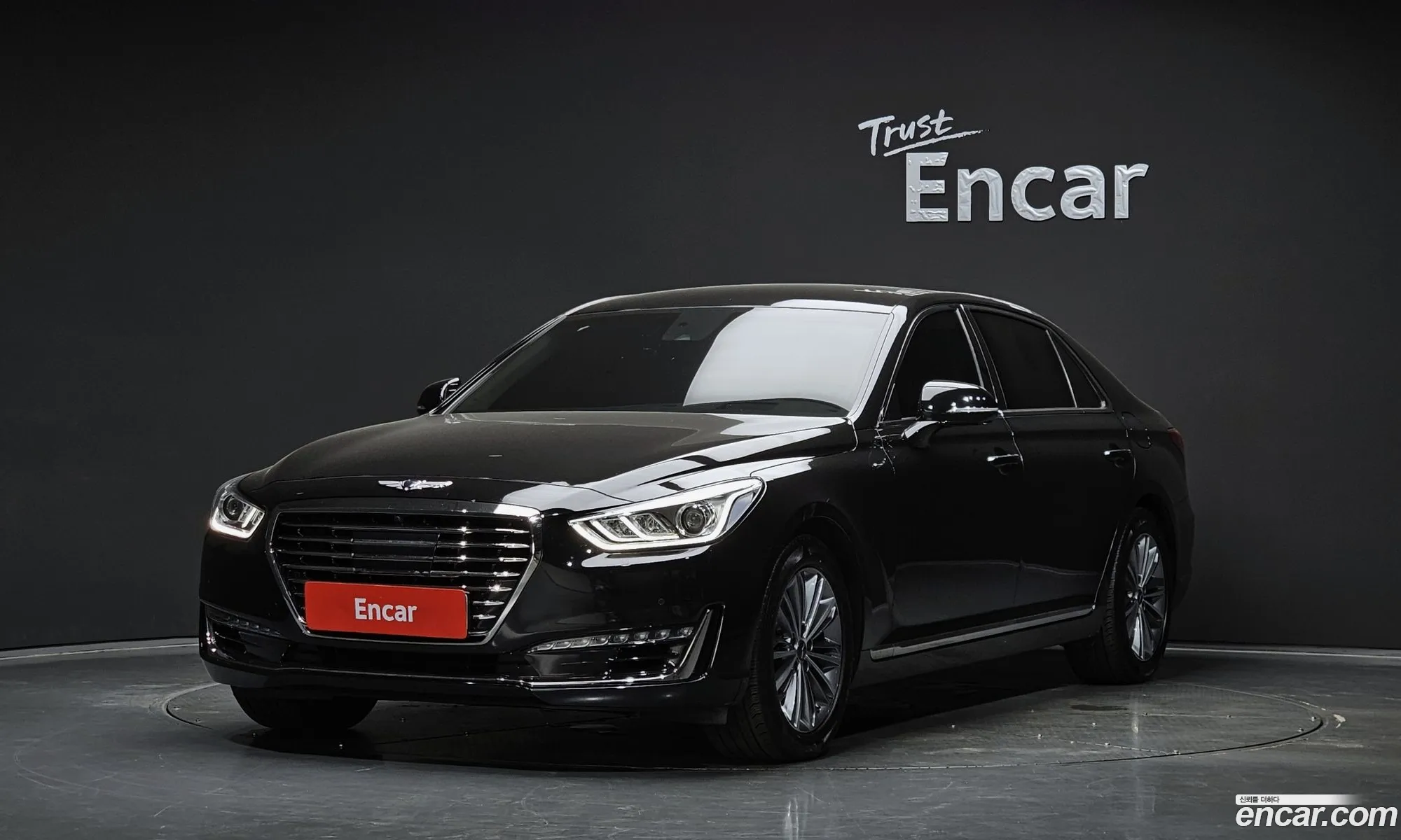 Genesis EQ900 2016 — 4