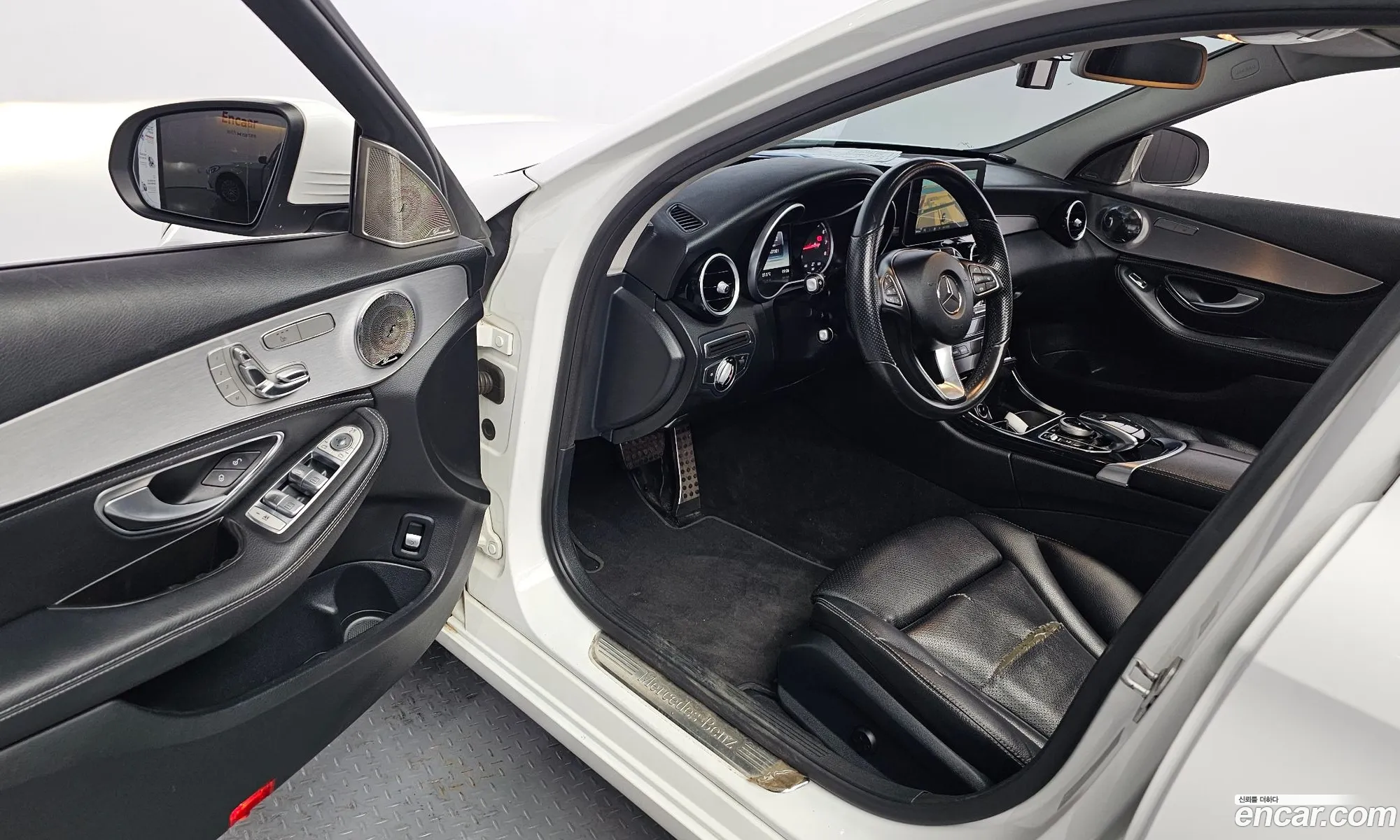 Mercedes-Benz C-Class W205 2015 WDDWF4CB6FF194316 — 6