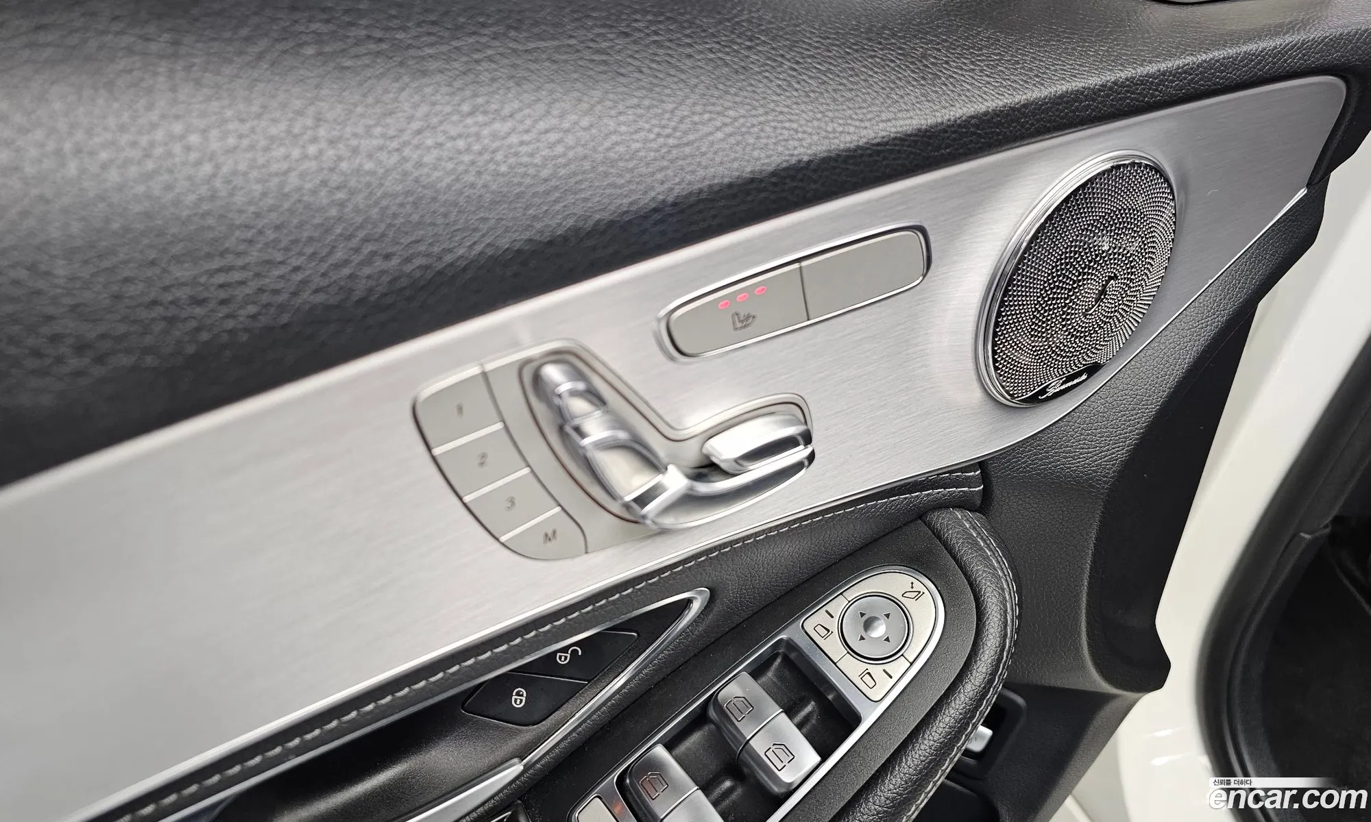 Mercedes-Benz C-Class W205 2015 WDDWF4CB6FF194316 — 18