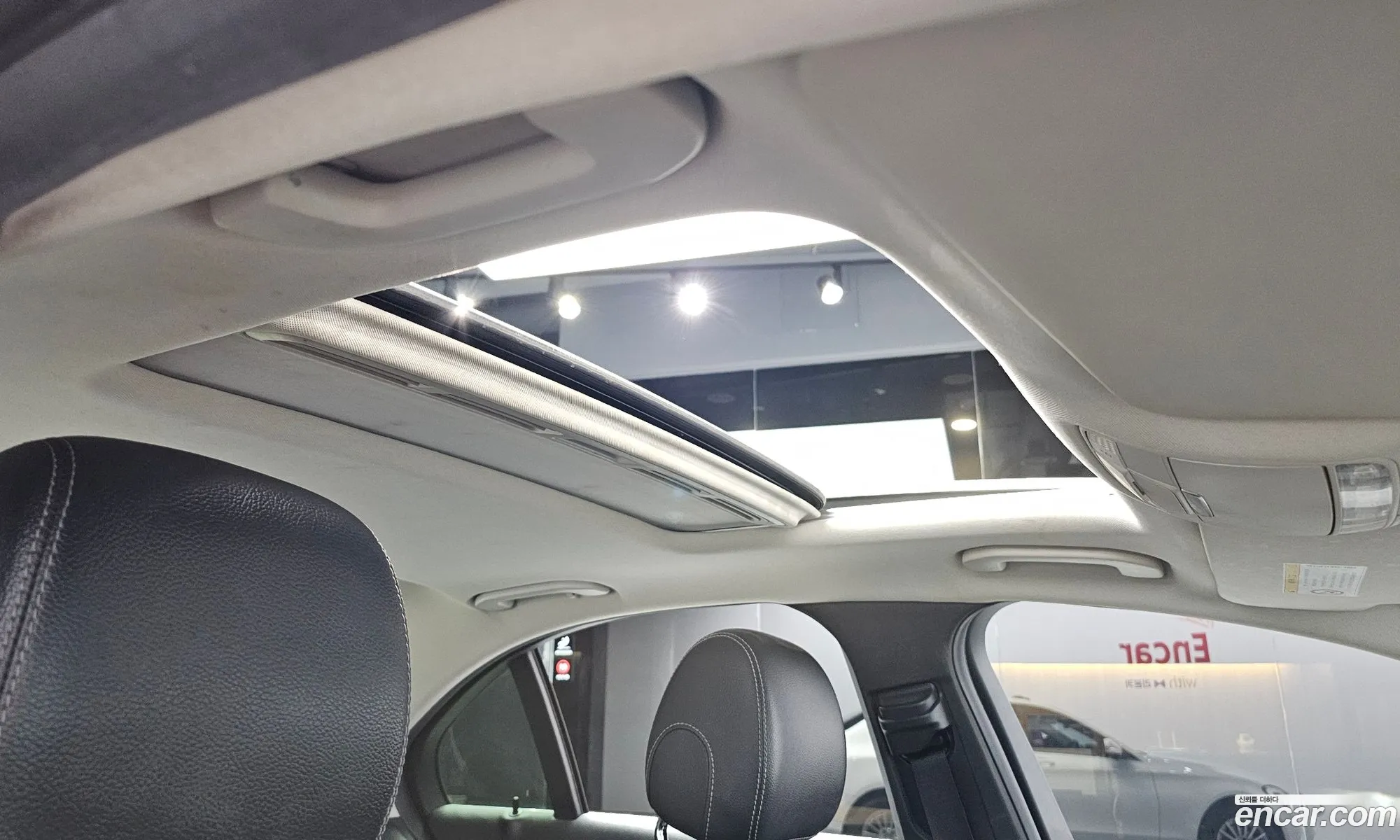 Mercedes-Benz C-Class W205 2015 WDDWF4CB6FF194316 — 10