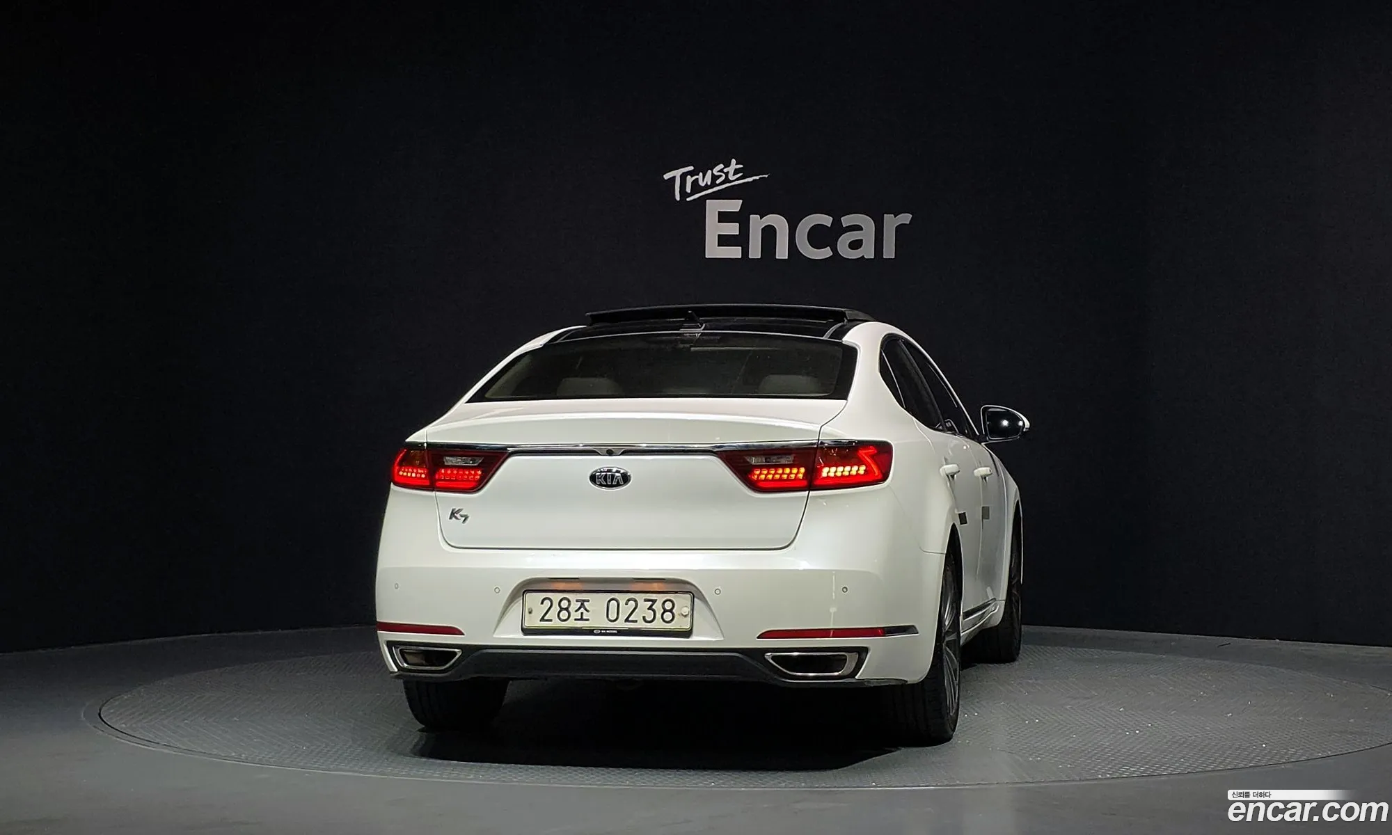 Kia K7 2016 — 2