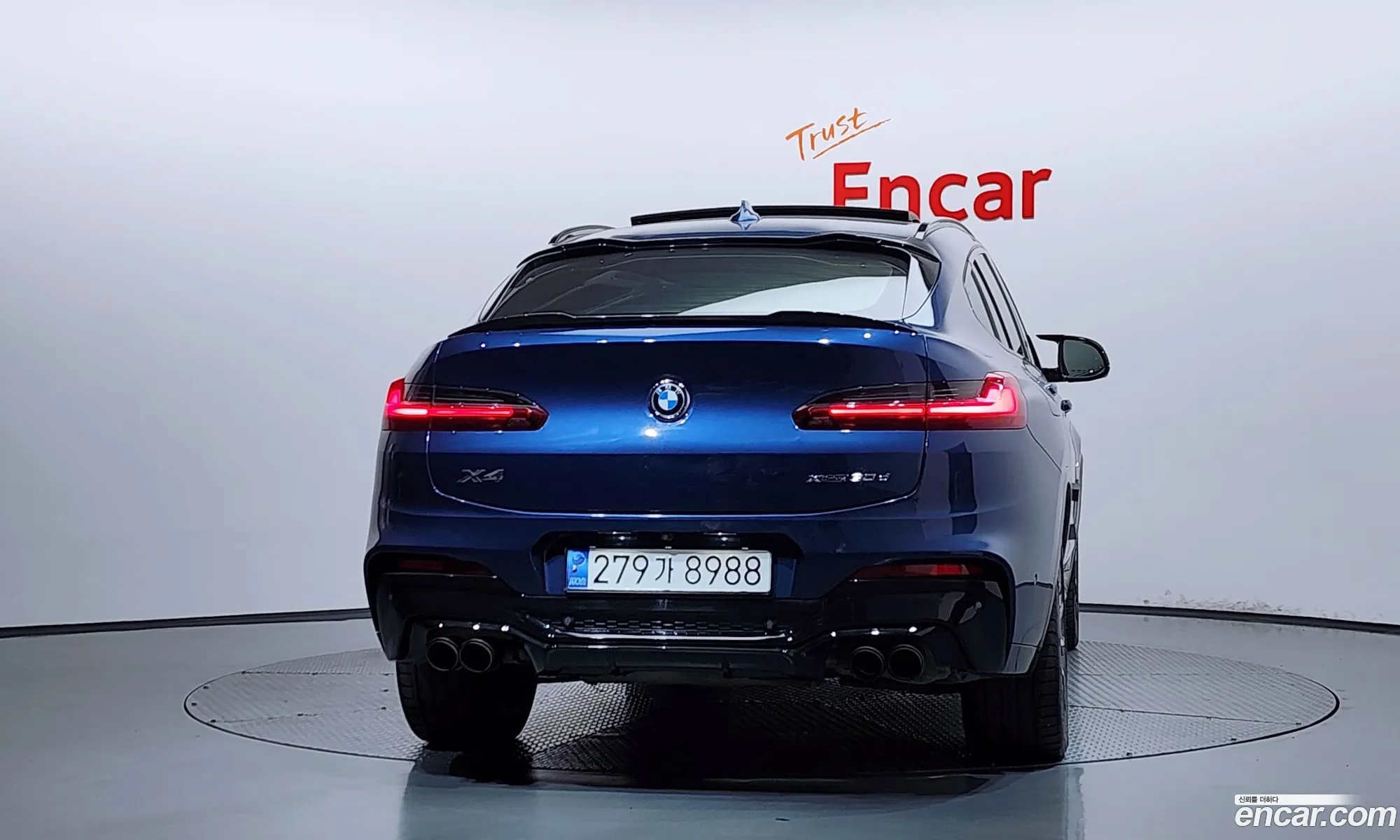 BMW X4 2019 WBAVJ5104KLP62745 — 2