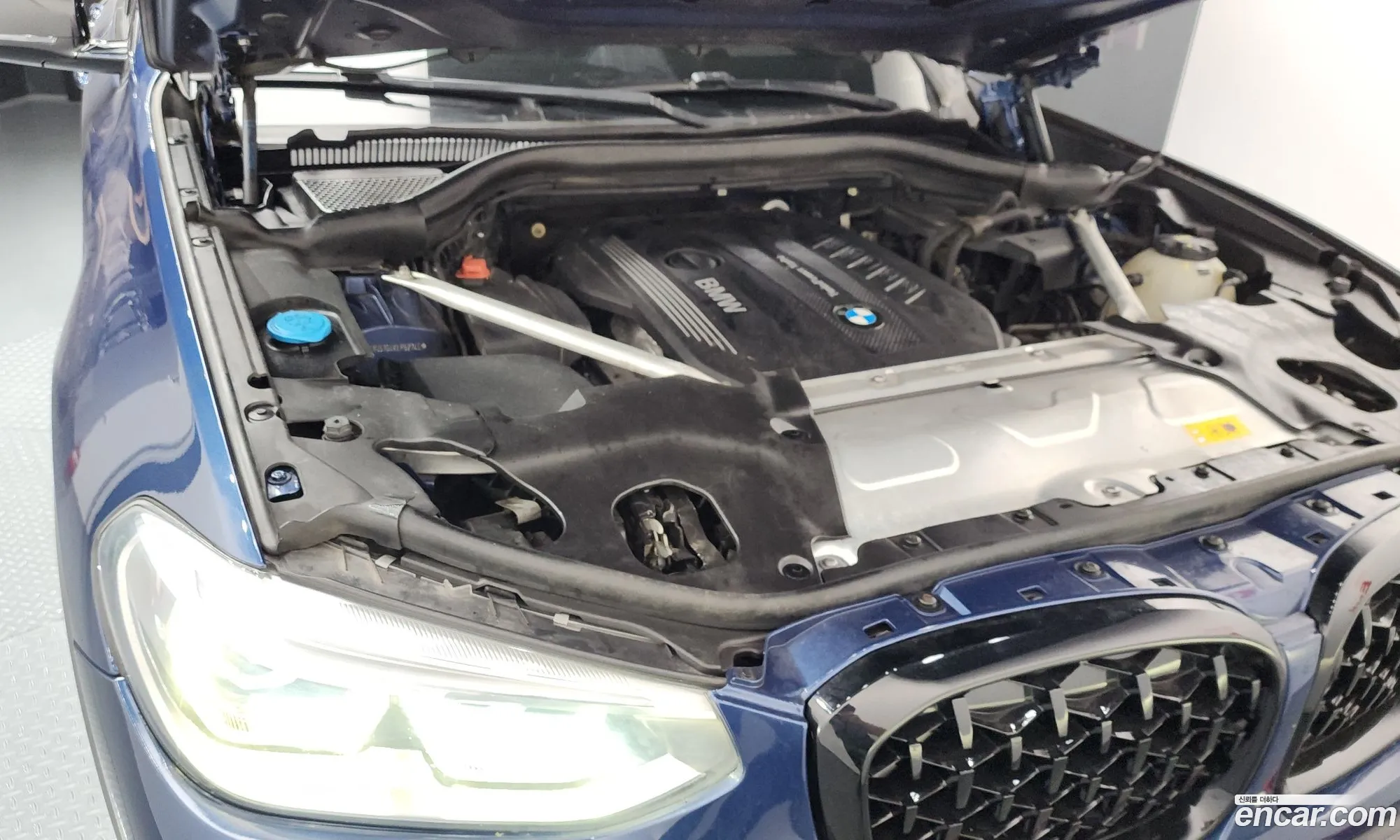 BMW X4 2019 WBAVJ5104KLP62745 — 11