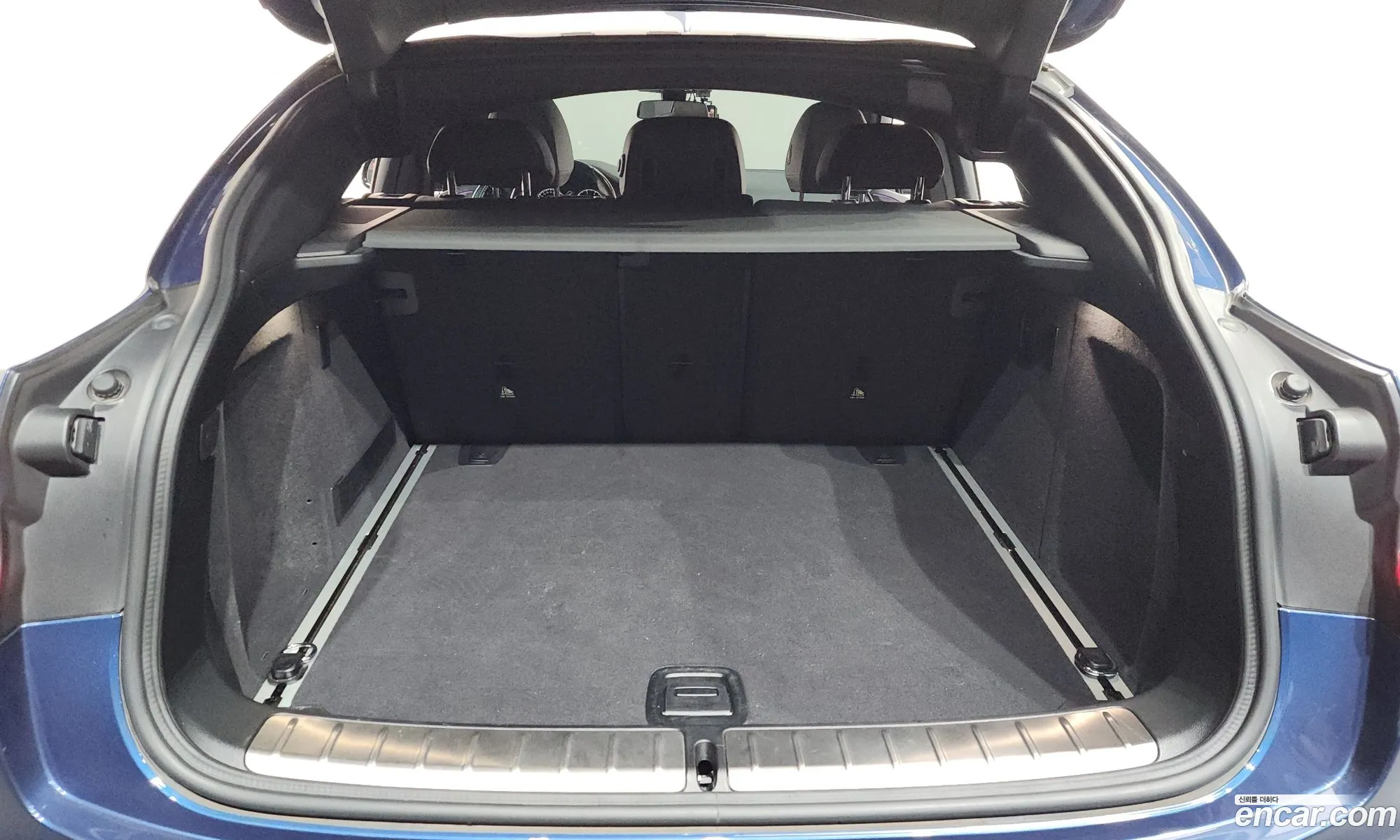 BMW X4 2019 WBAVJ5104KLP62745 — 6