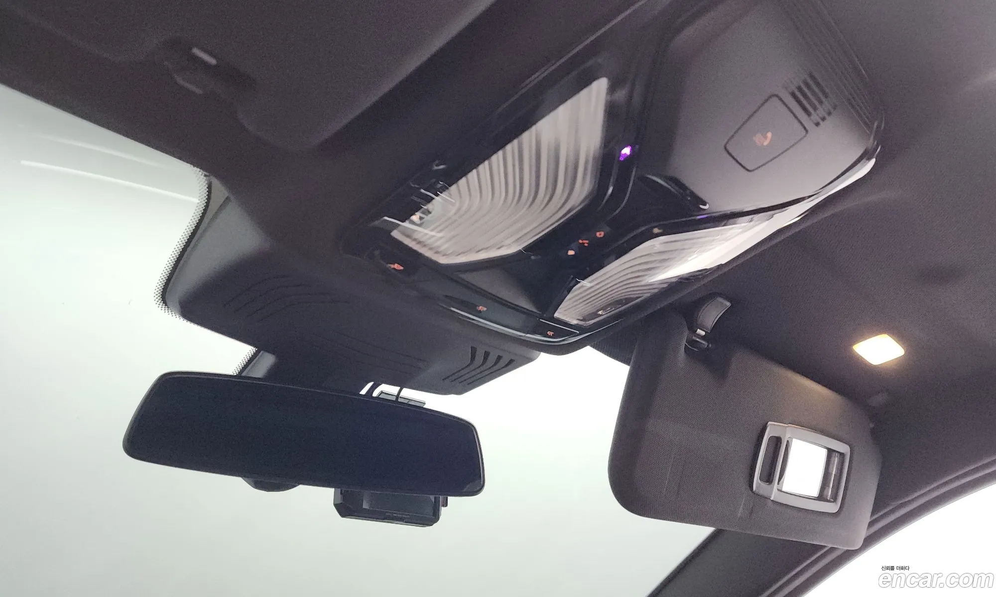 BMW X4 2019 WBAVJ5104KLP62745 — 8