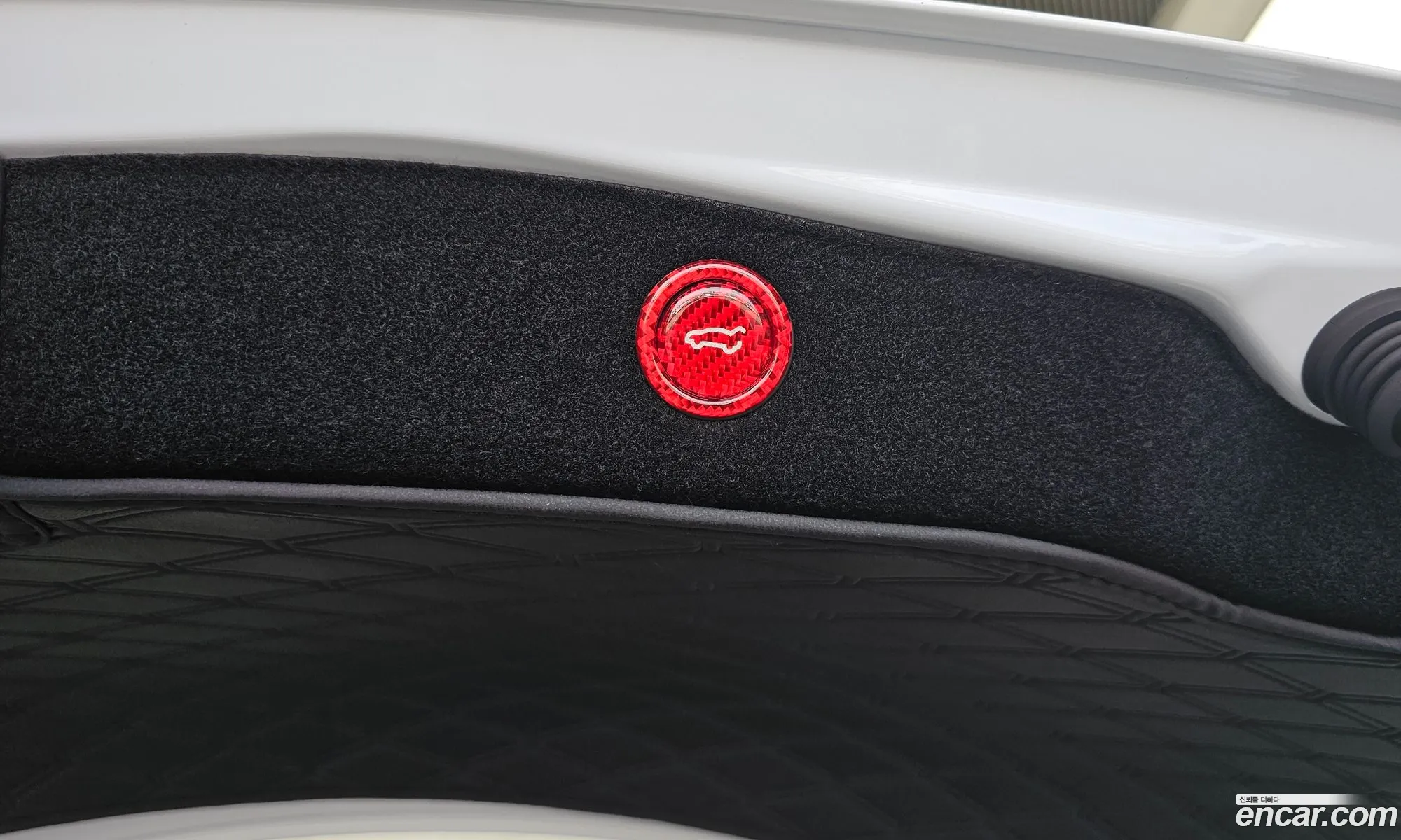 Tesla Model 3 2024 LRW3E7ETXRC191140 — 28