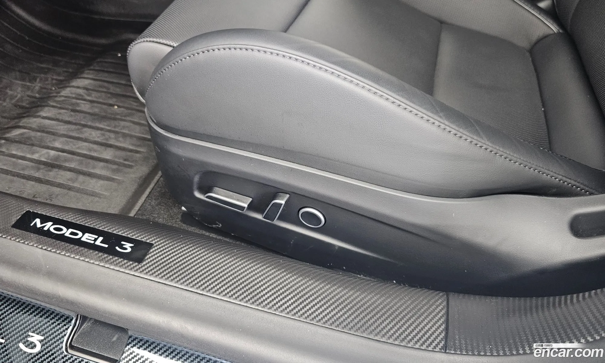 Tesla Model 3 2024 LRW3E7ETXRC191140 — 5