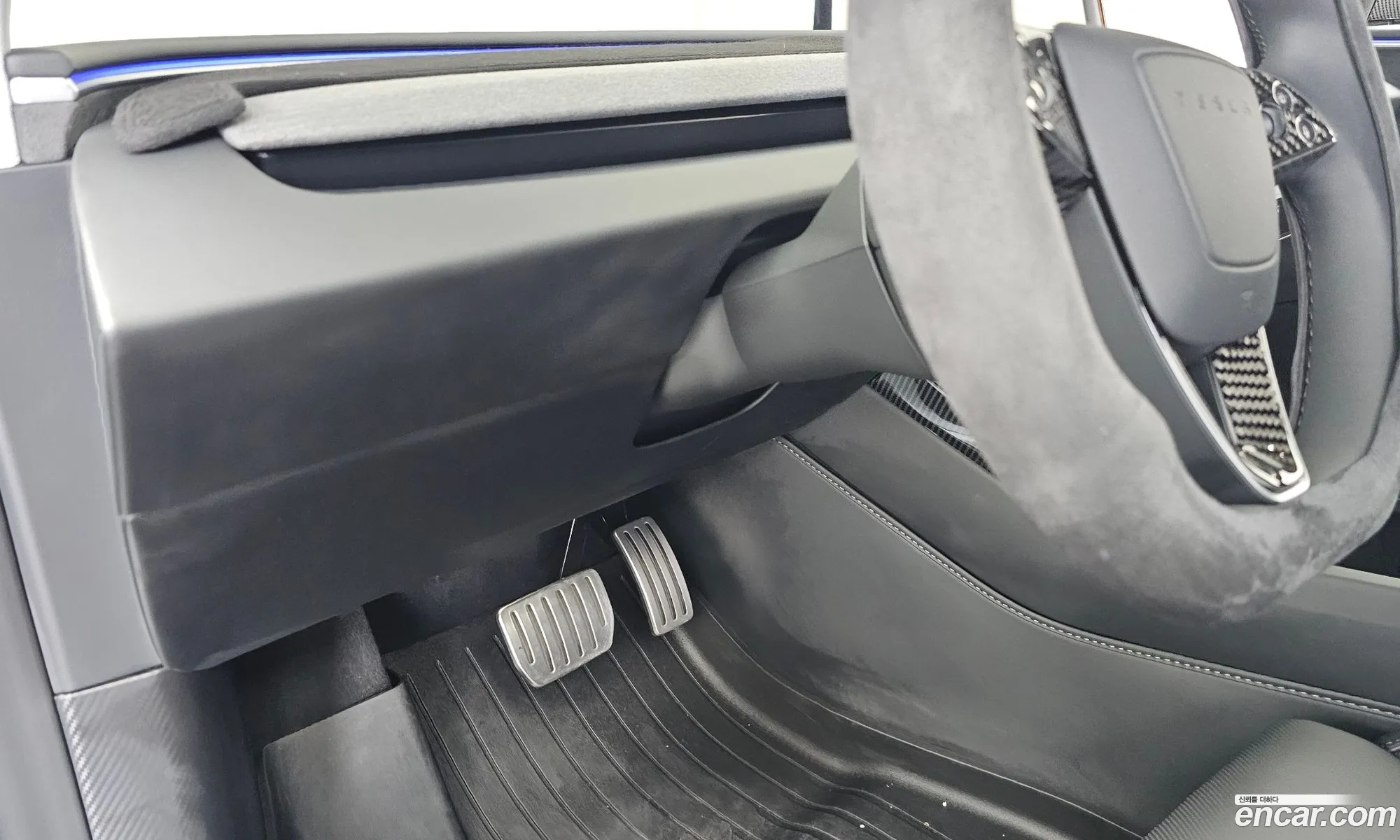 Tesla Model 3 2024 LRW3E7ETXRC191140 — 15