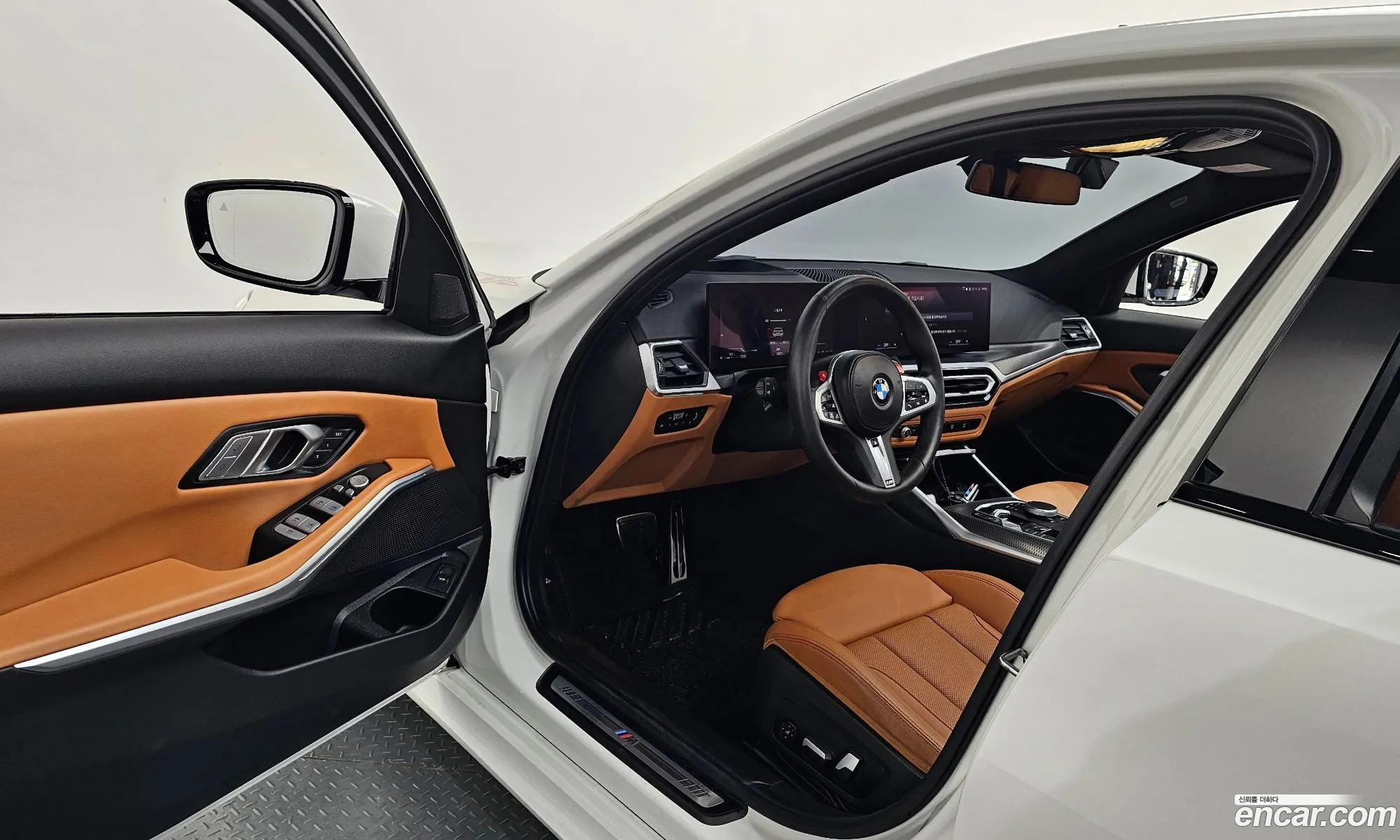 BMW 3 Series 2023 — 34