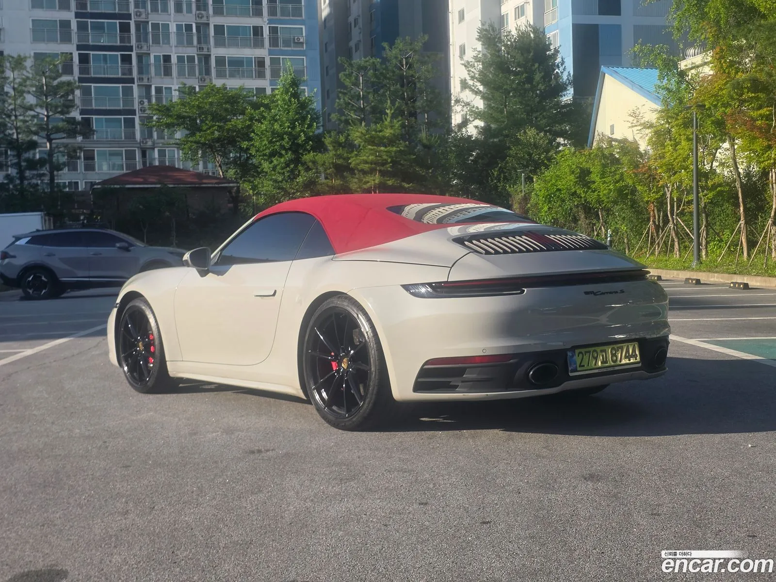 Porsche 911 2020 — 18
