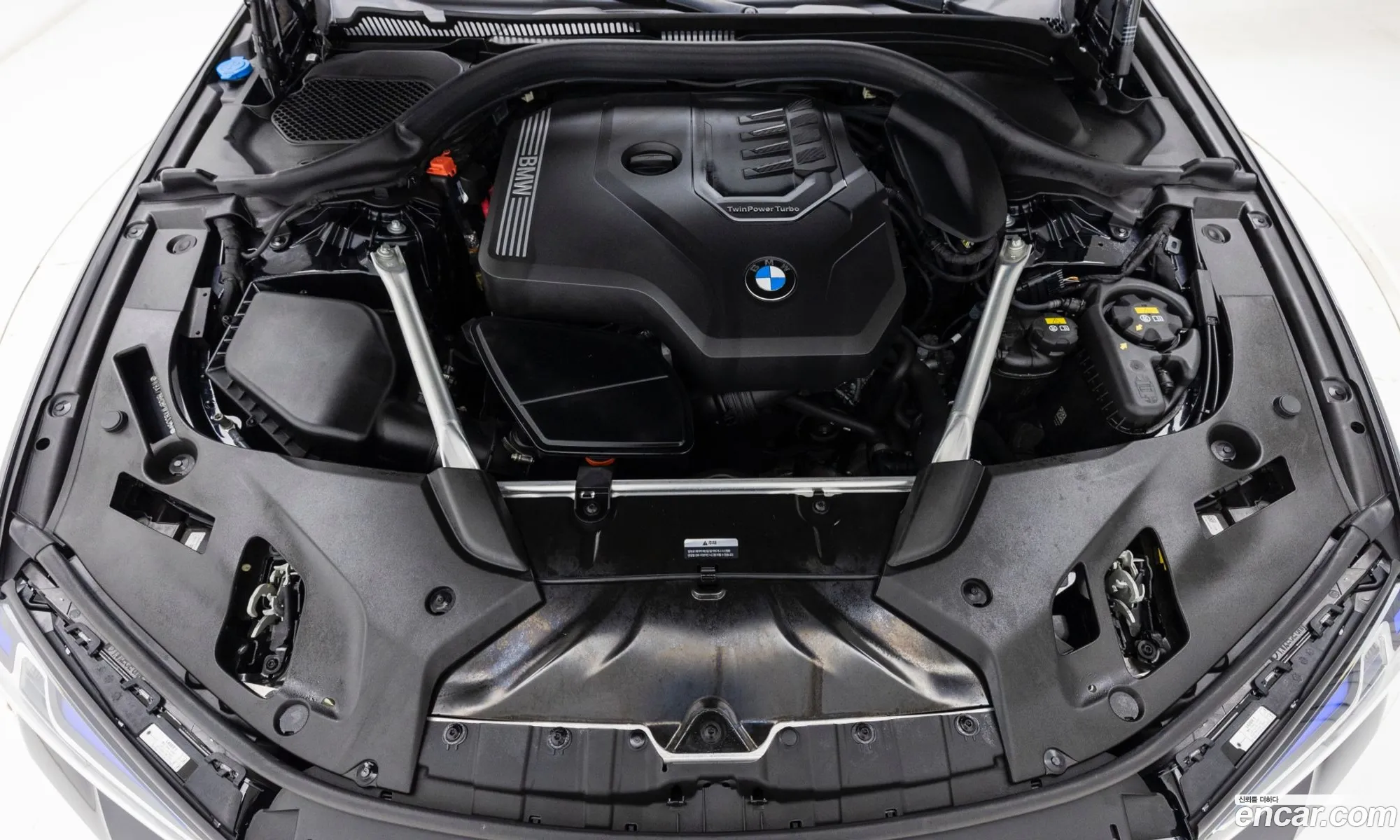 BMW 5 Series 2023 — 5