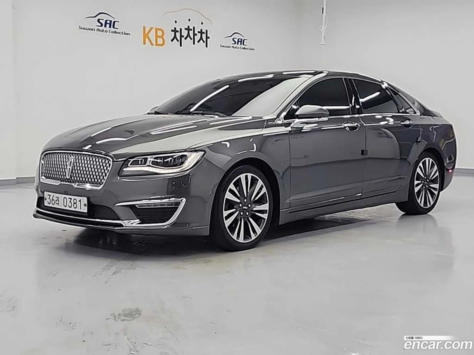 Lincoln MKZ 2016 — 20