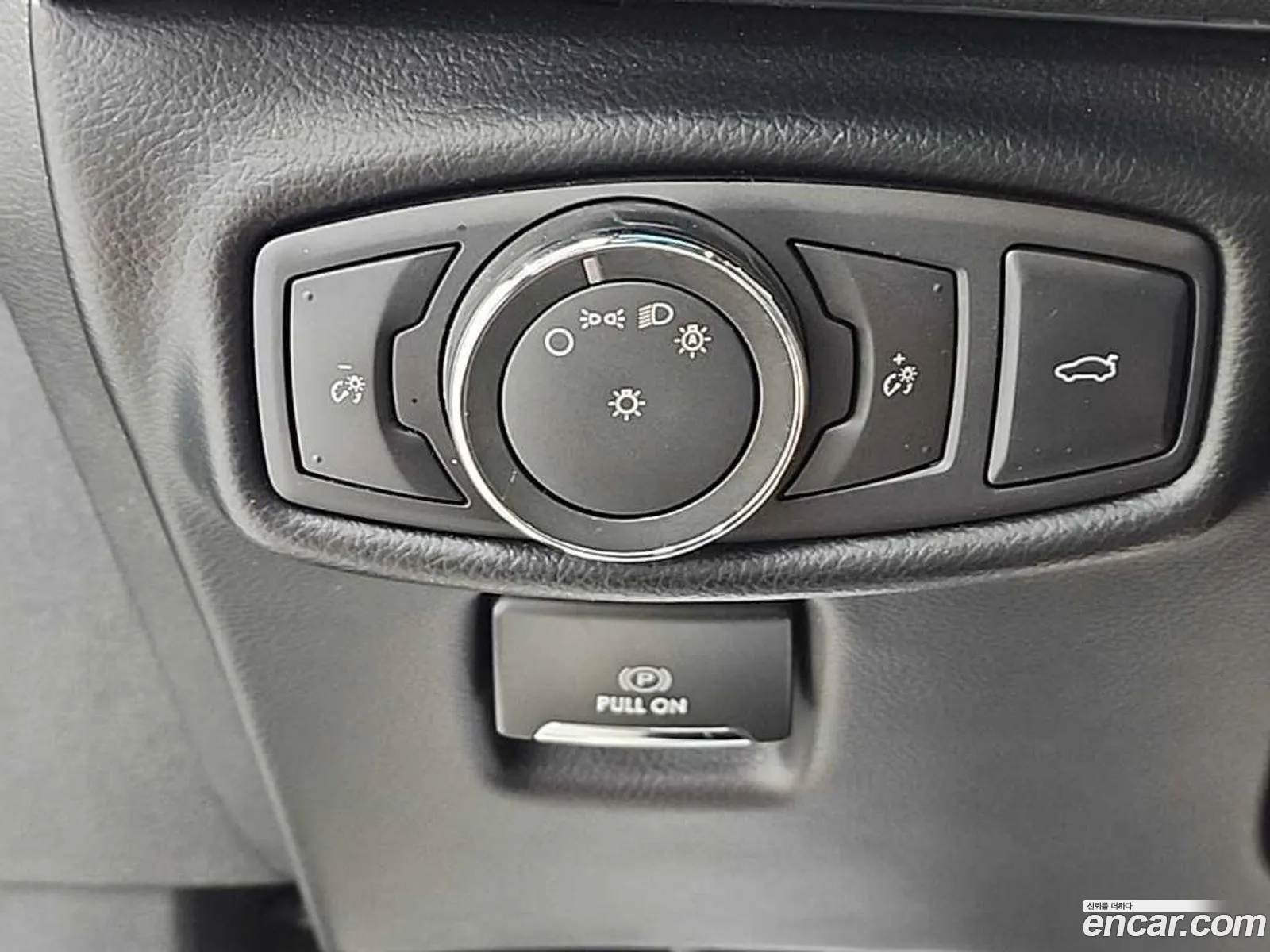 Lincoln MKZ 2016 — 12