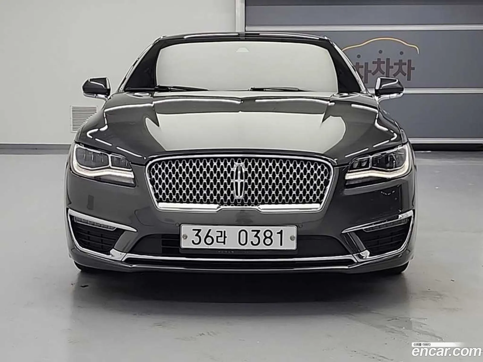 Lincoln MKZ 2016 — 18
