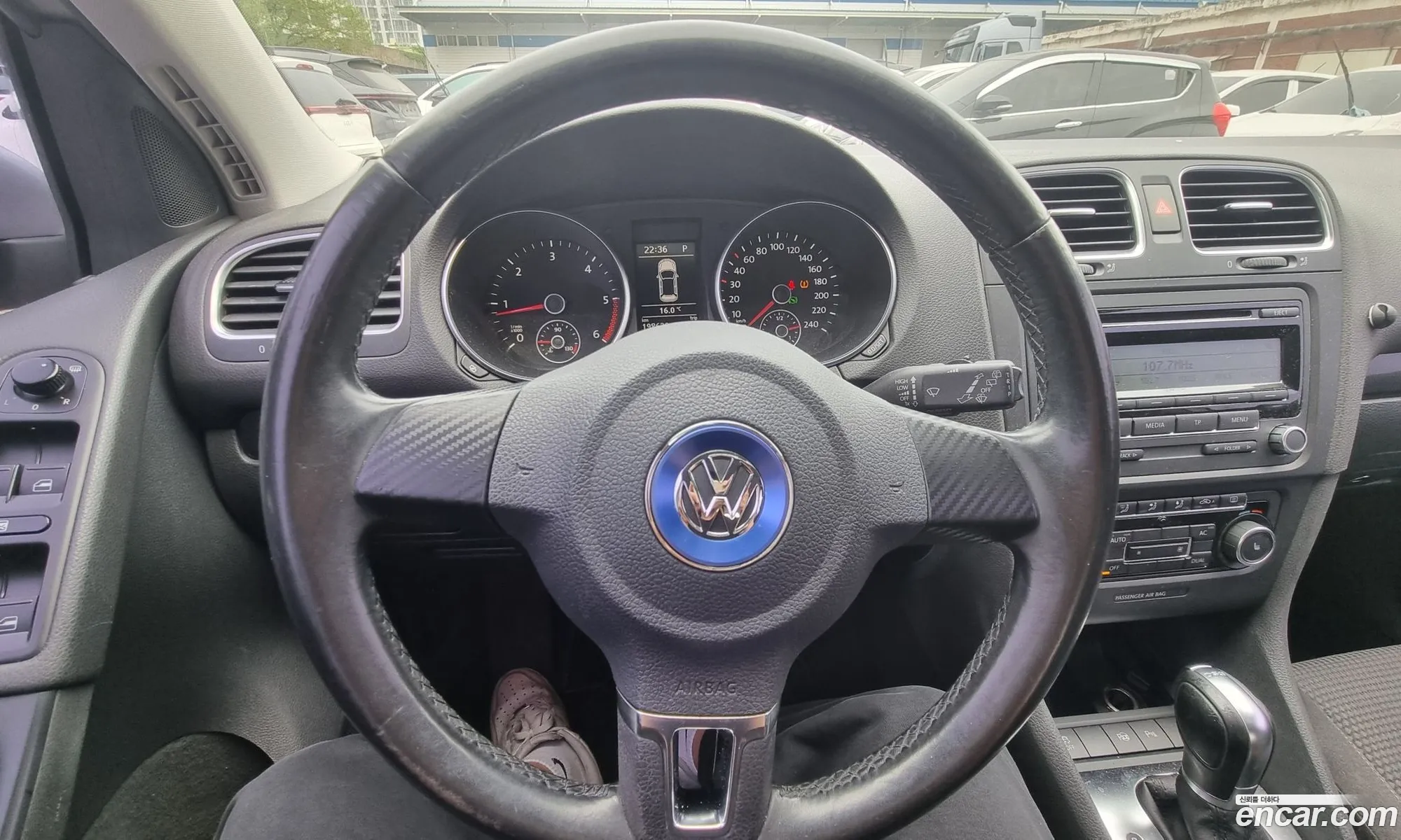 Volkswagen Golf 6th Gen 2011 — 14