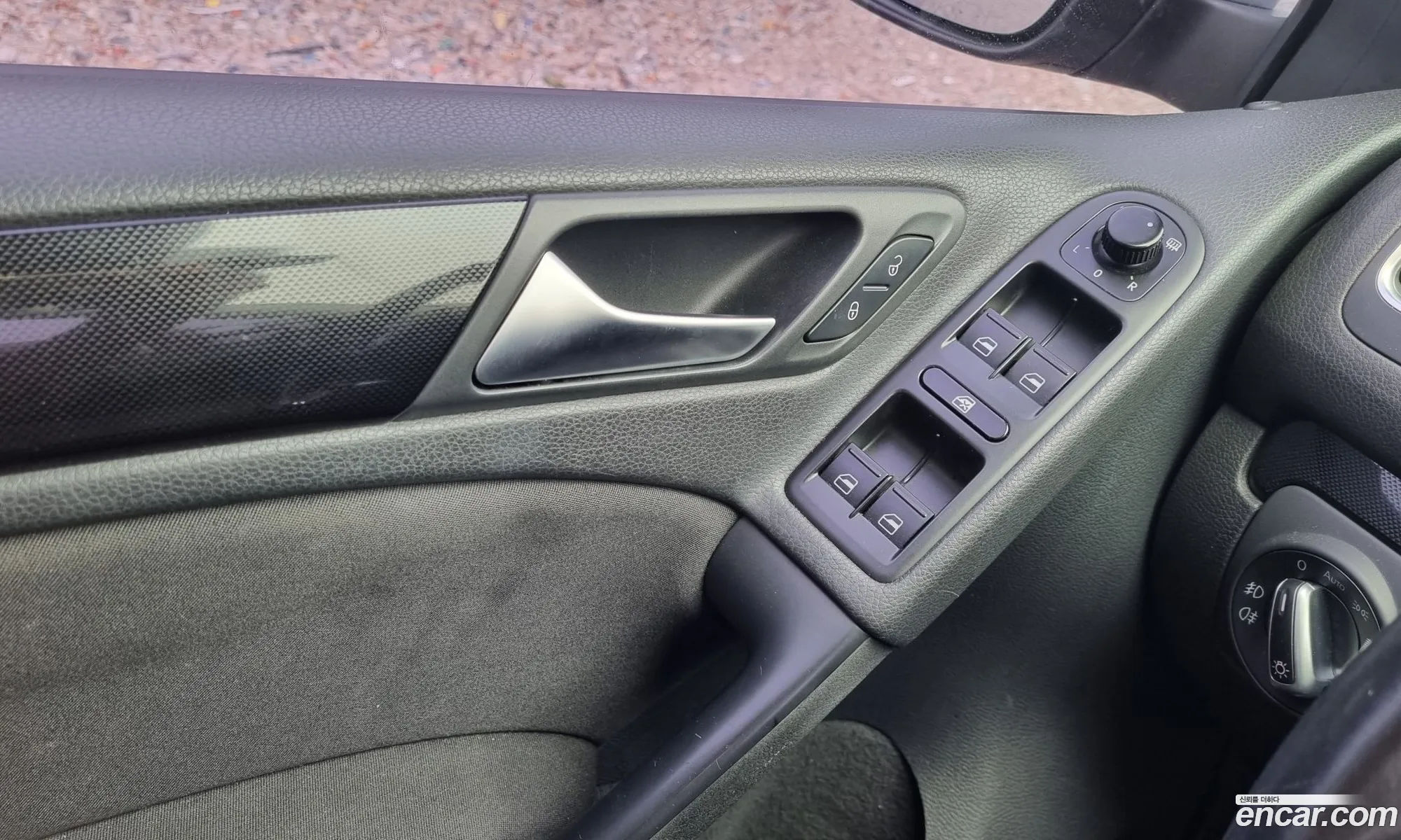 Volkswagen Golf 6th Gen 2011 — 13