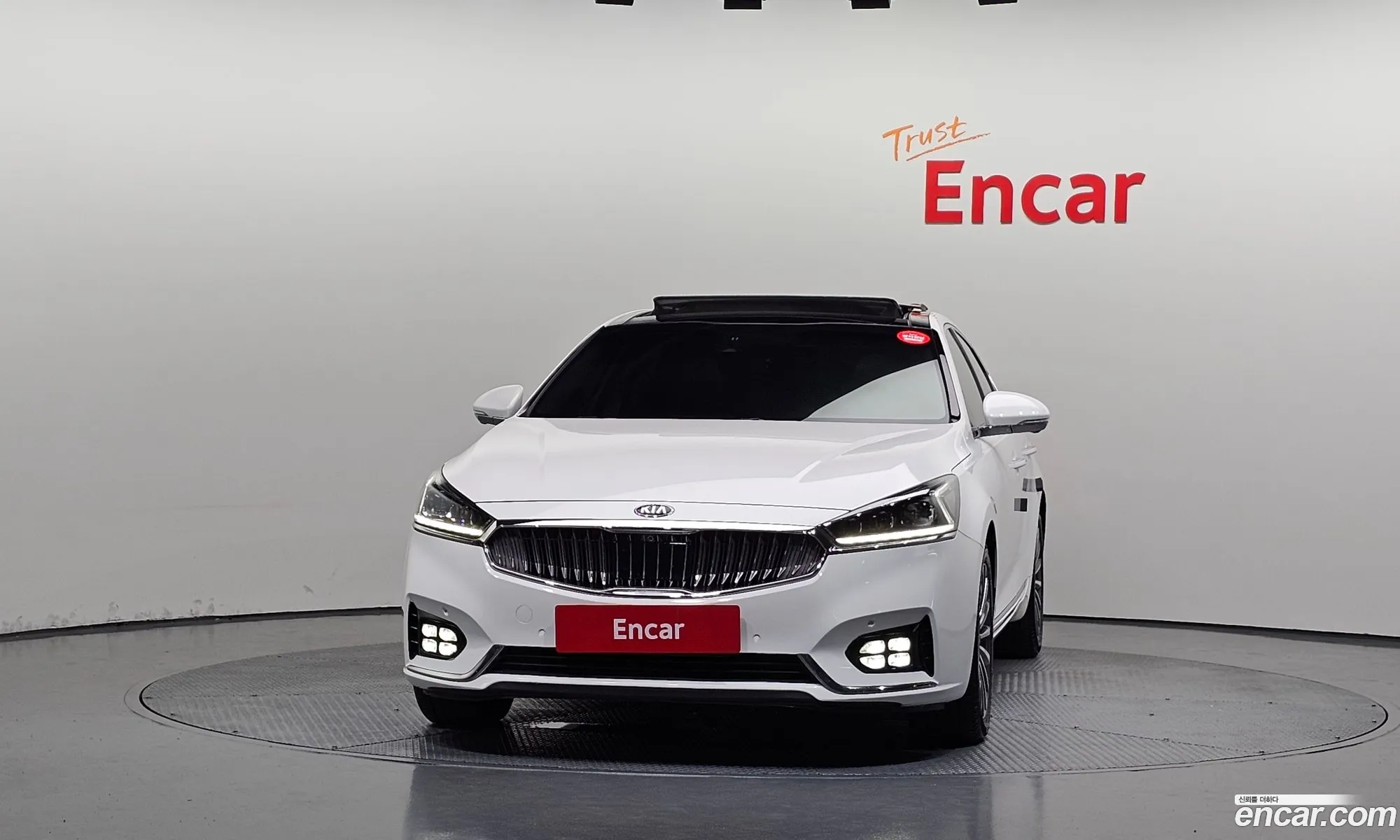 Kia K7 2017 — 2