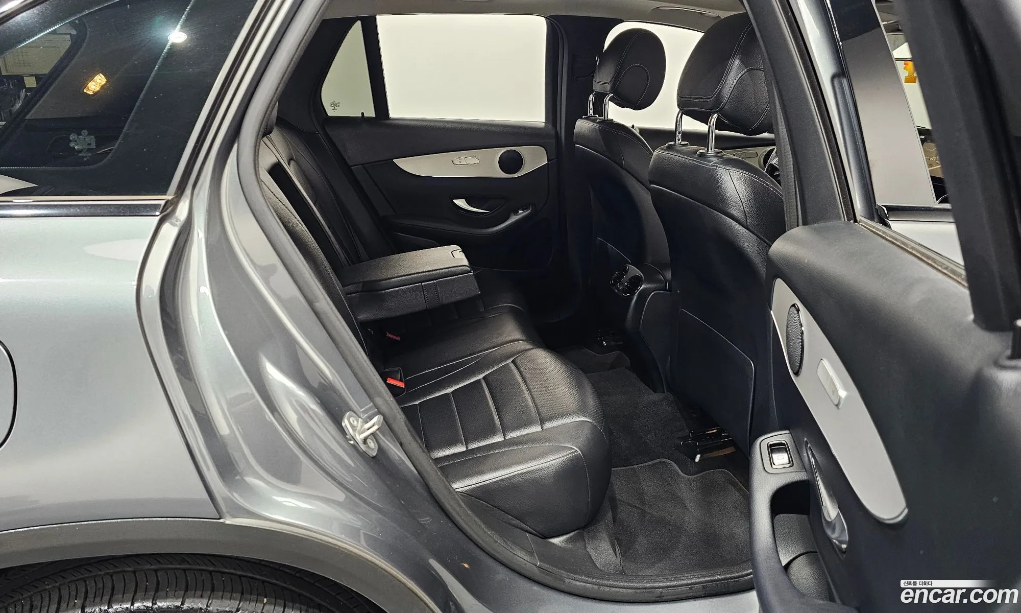 Mercedes-Benz GLC-Class X253 2019 — 32