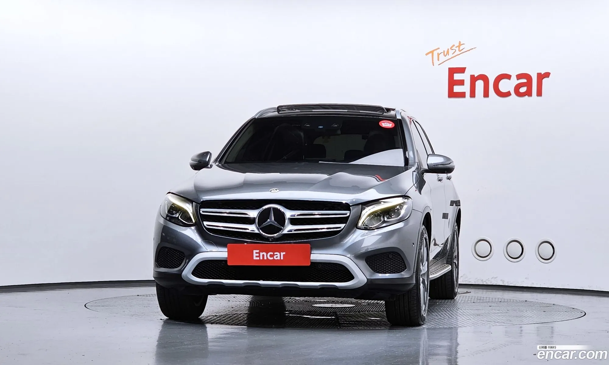 Mercedes-Benz GLC-Class X253 2019 — 24