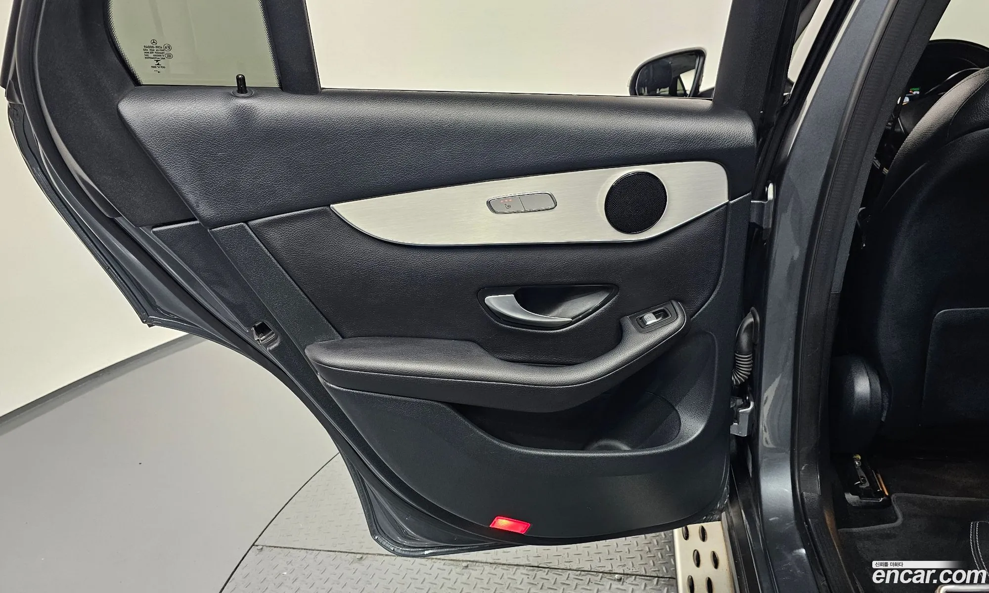 Mercedes-Benz GLC-Class X253 2019 — 9