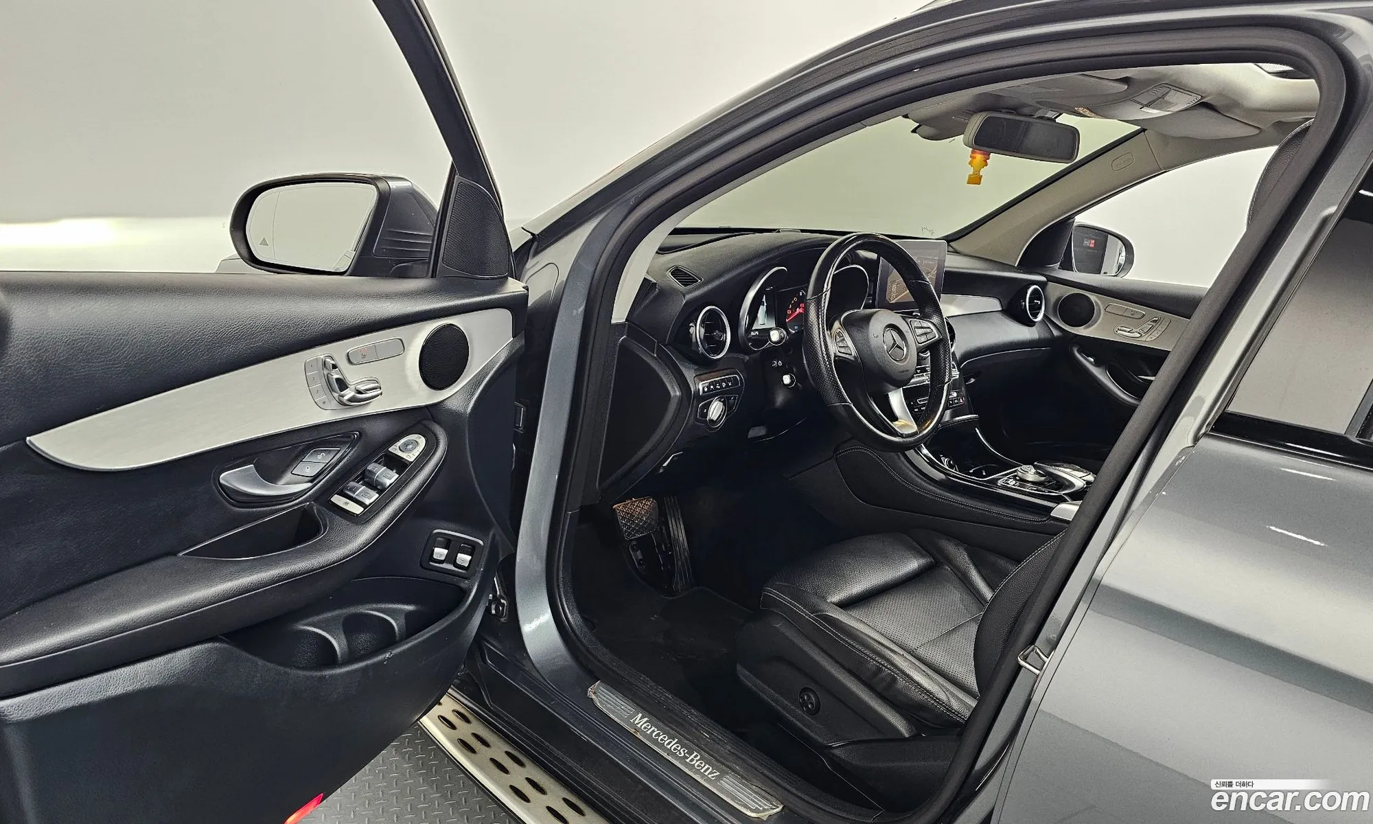 Mercedes-Benz GLC-Class X253 2019 — 5