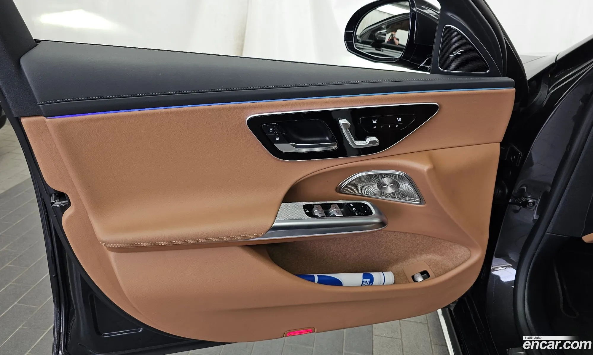 Mercedes-Benz E-Class W214 2024 — 24