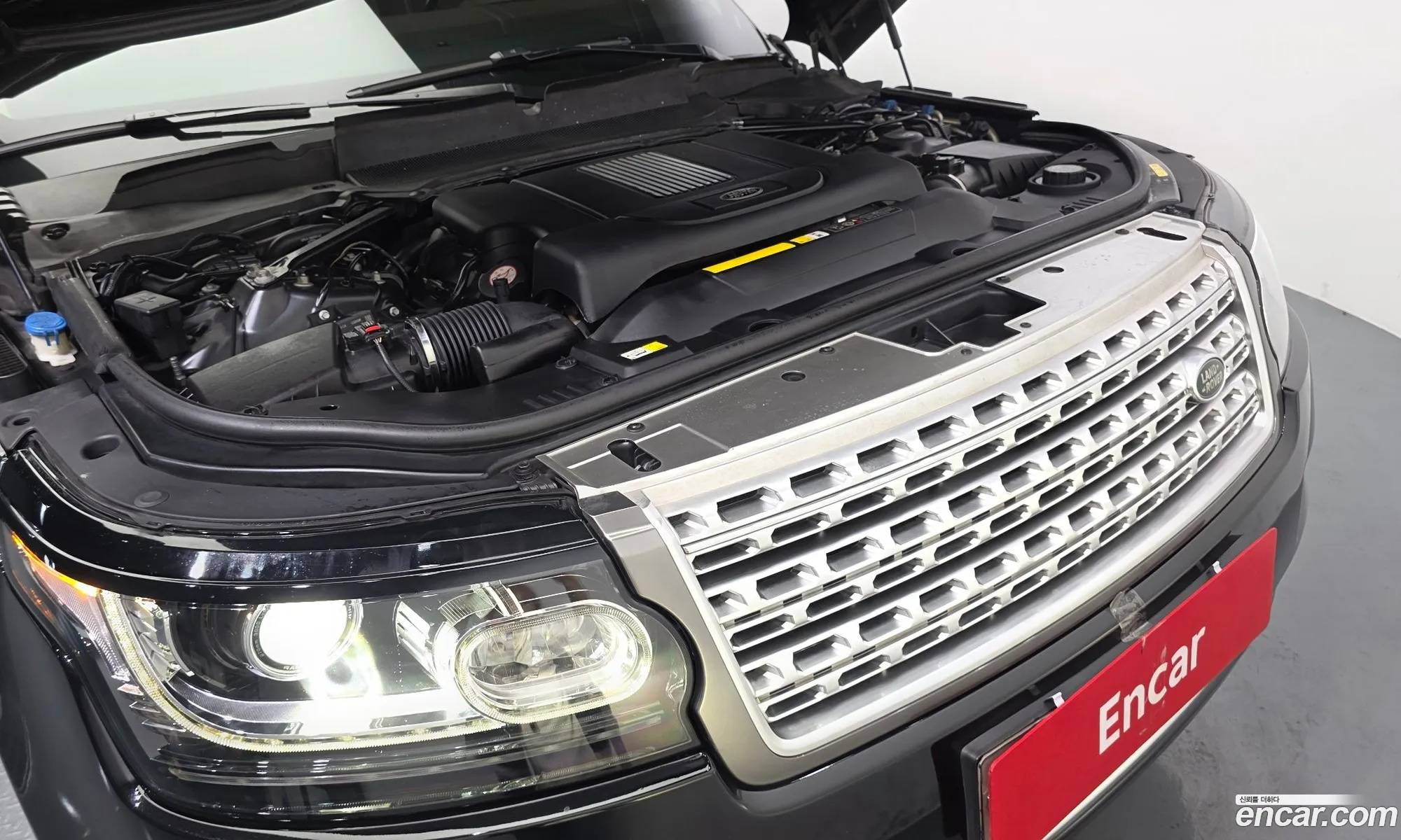 Land Rover Range Rover 2017 — 19