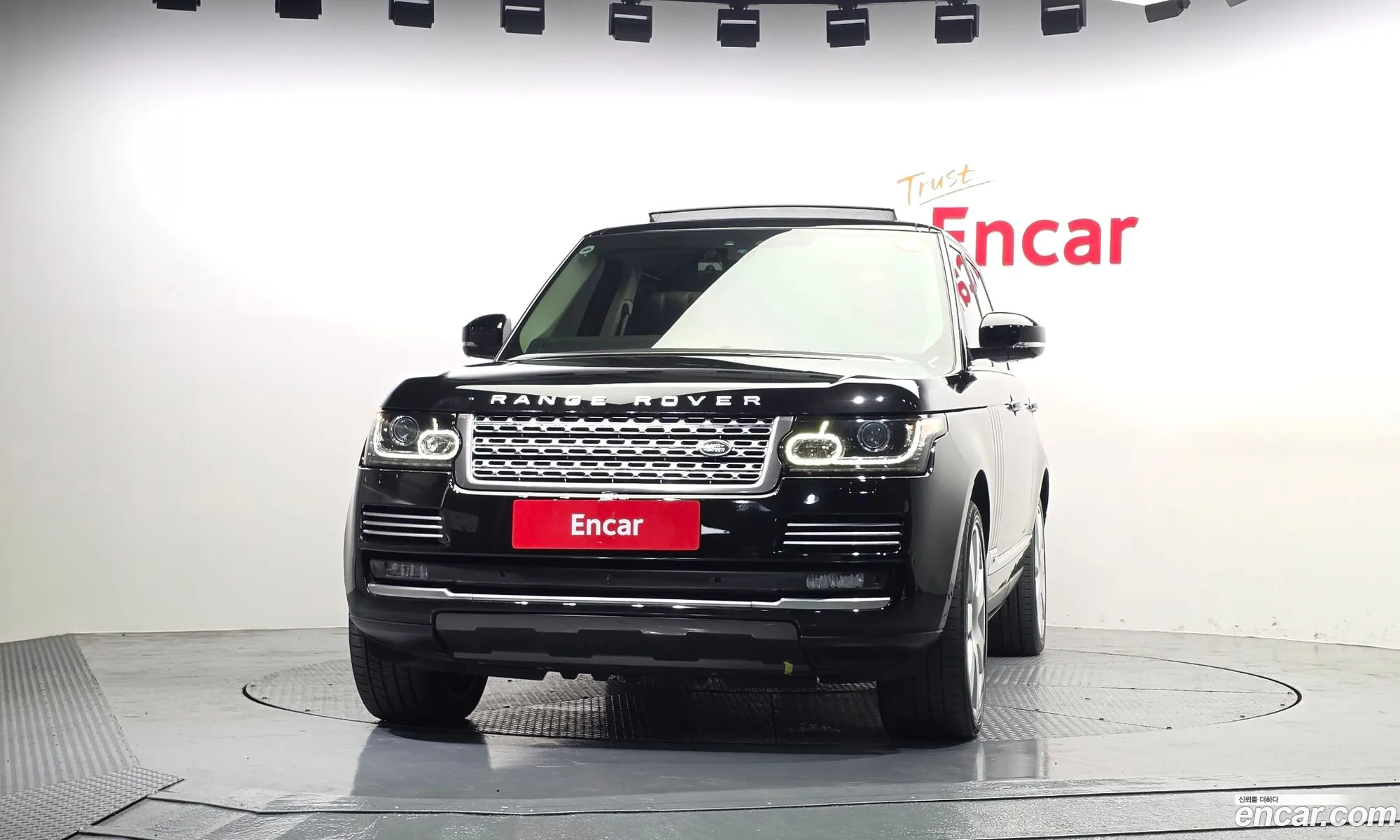 Land Rover Range Rover 2017 — 2