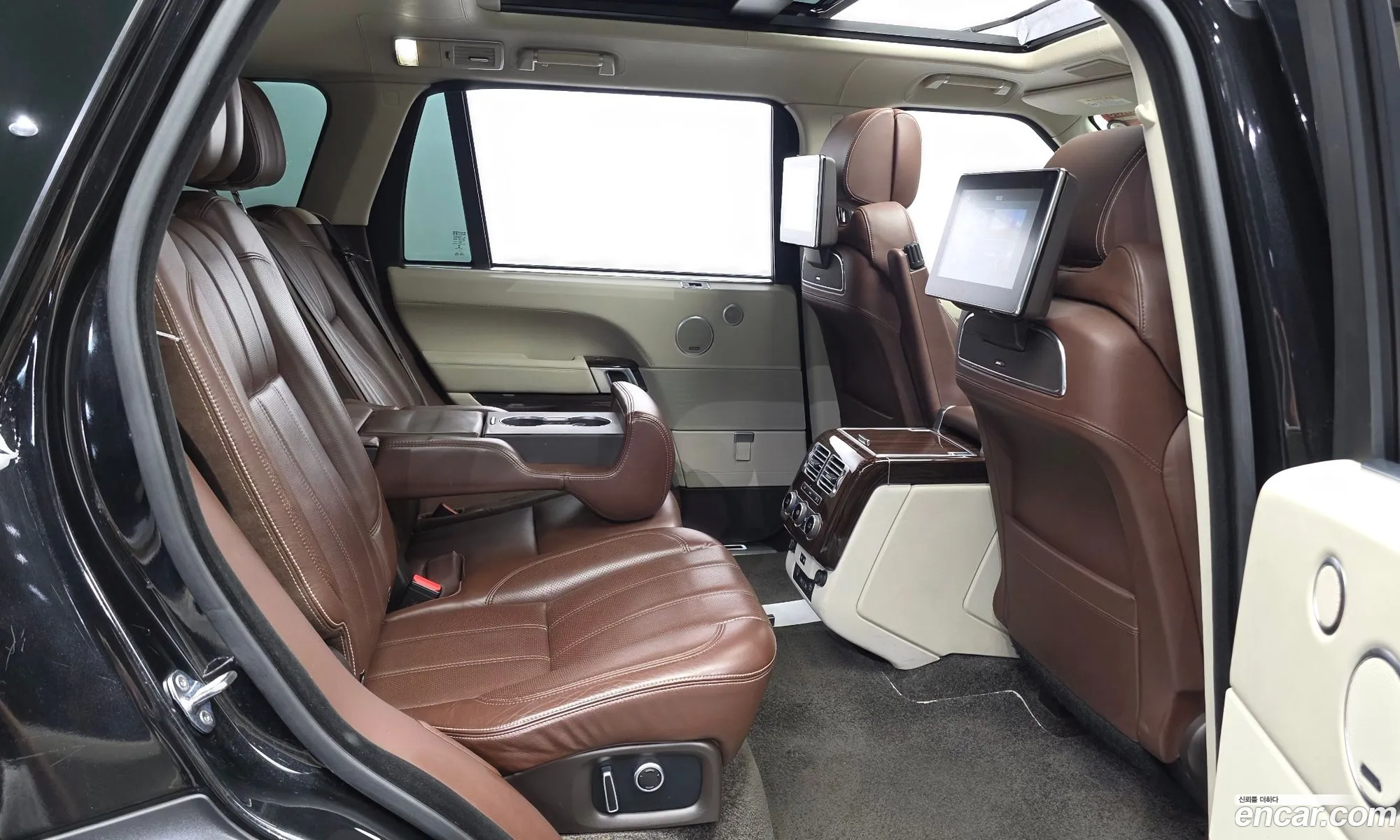 Land Rover Range Rover 2017 — 9