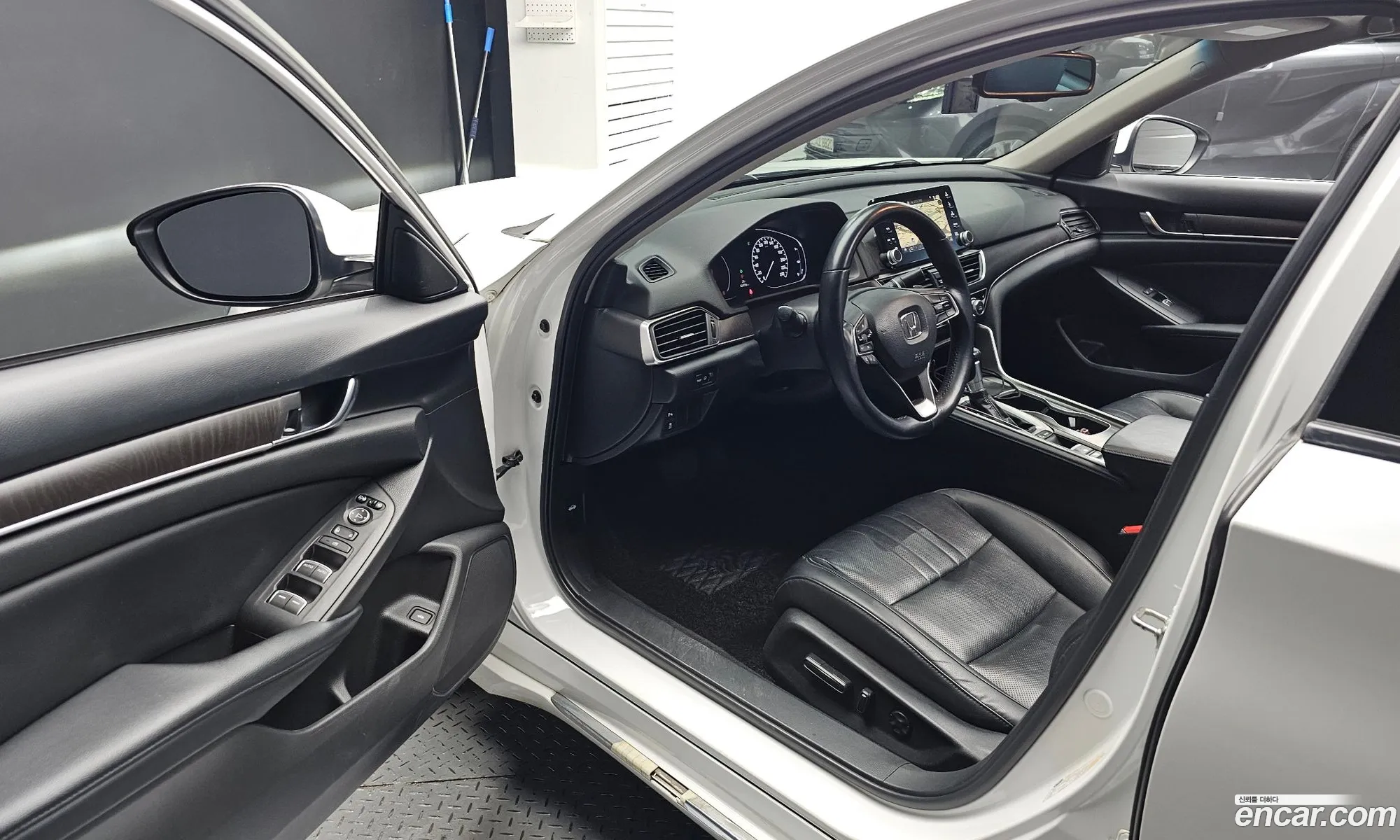 Honda Accord 10th Gen 2018 — 13