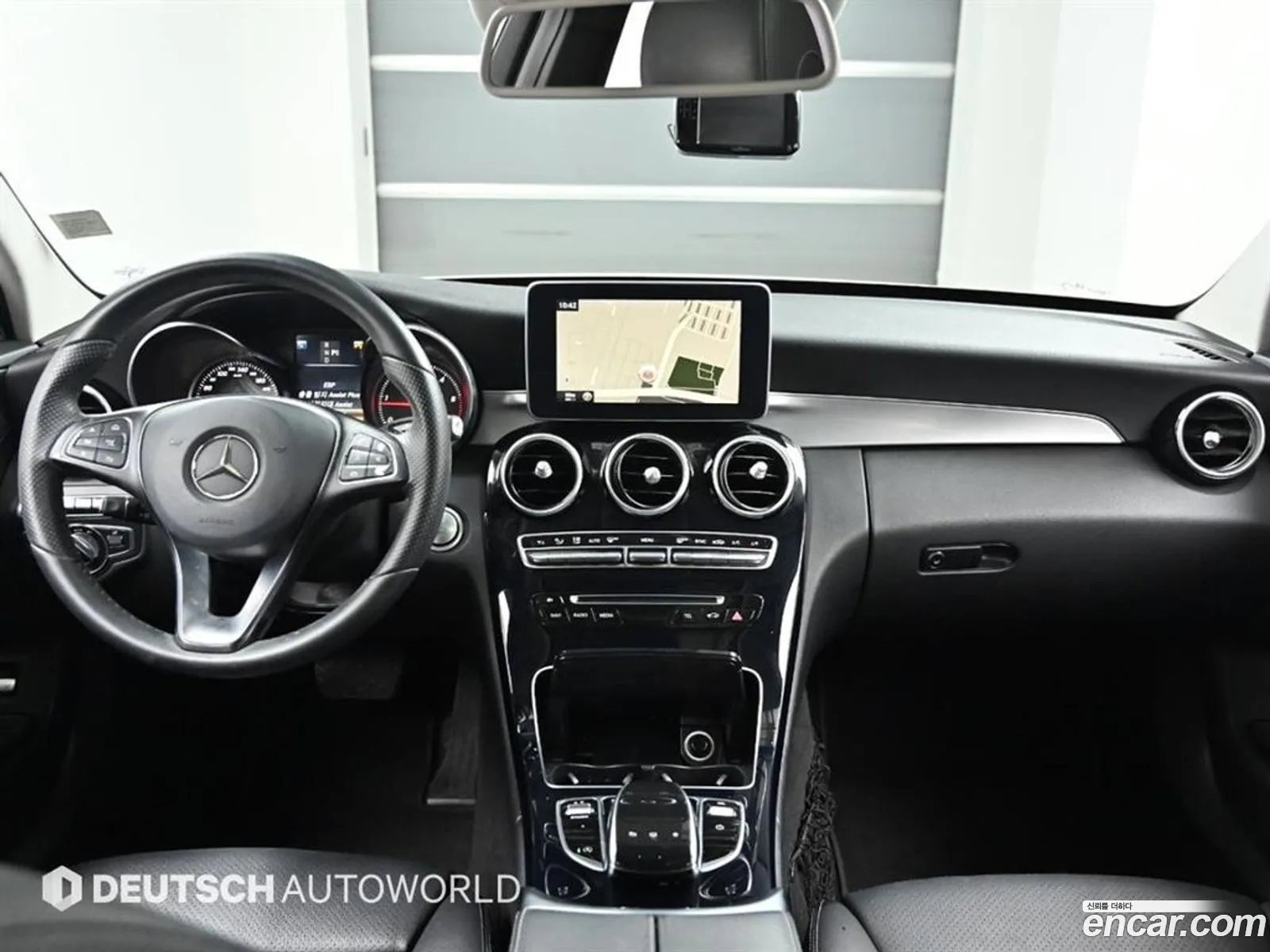 Mercedes-Benz C-Class W205 2015 — 15
