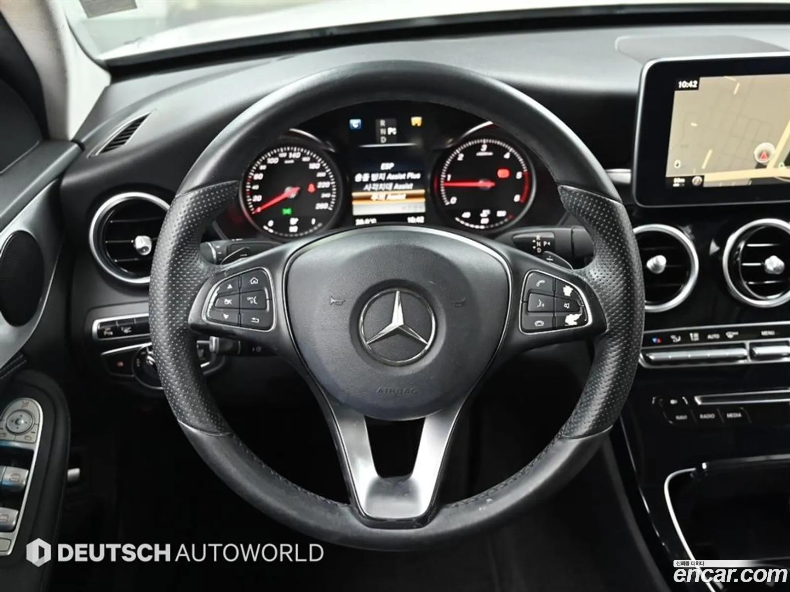 Mercedes-Benz C-Class W205 2015 — 10