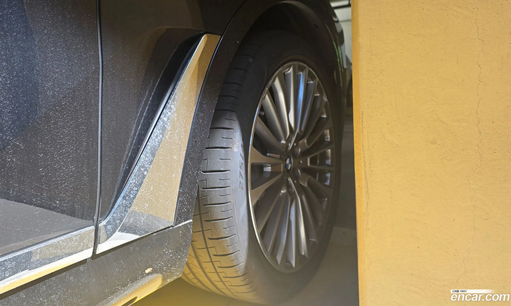 BMW X7 2025 — 7